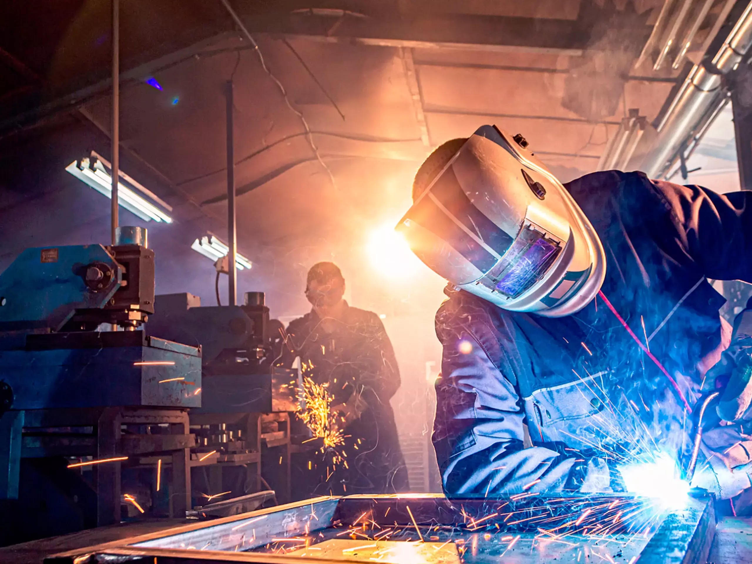 Growth in 8 key sectors hits 4-month low in September