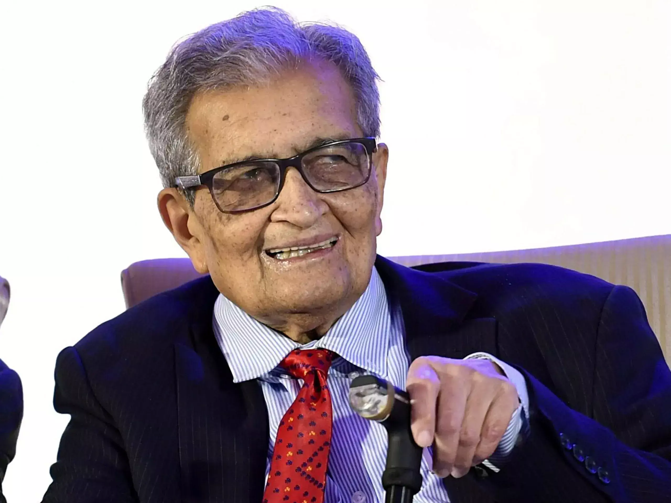 amartya sen, indefatigable flame of inquiry in his nineties