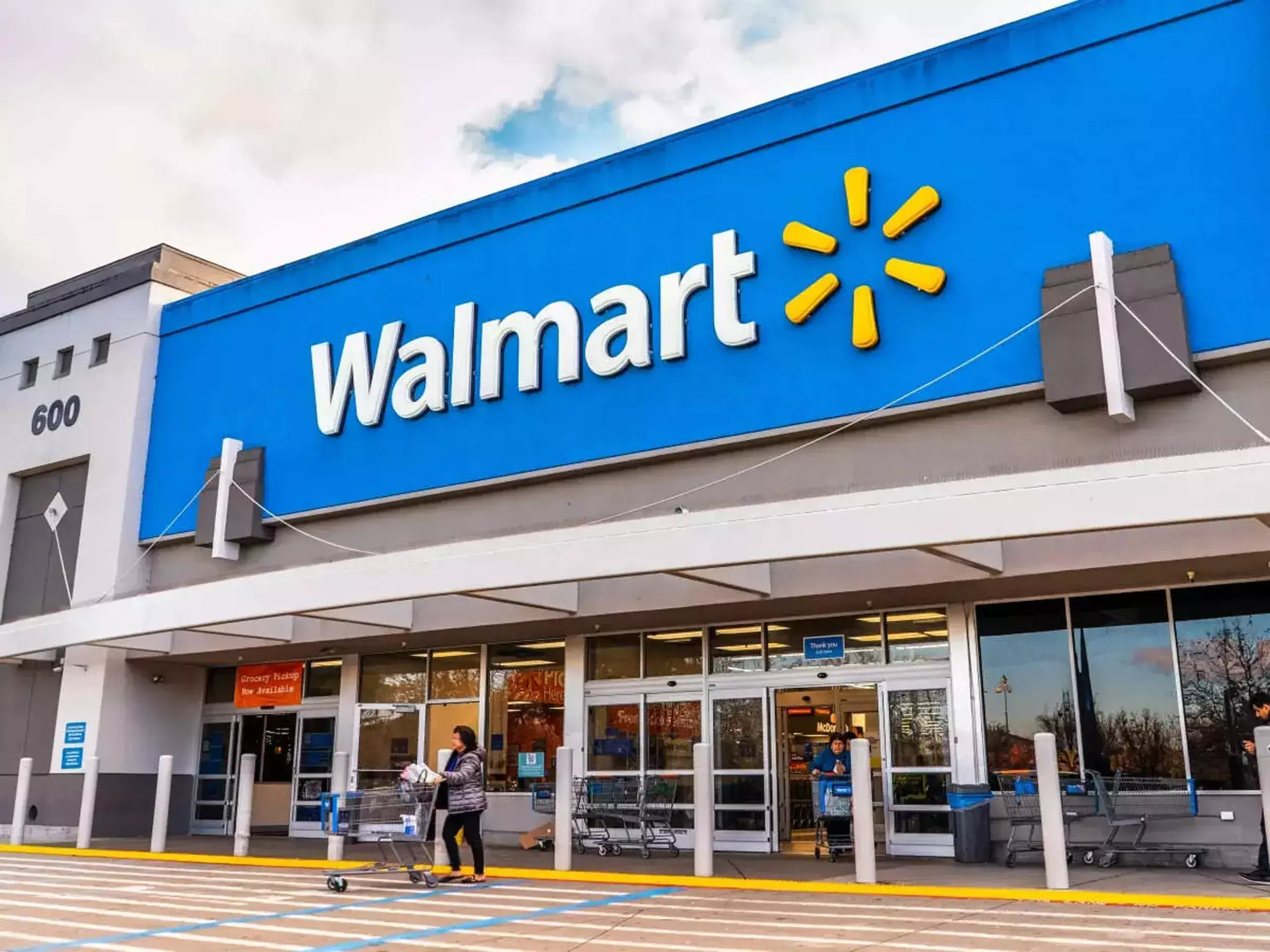 walmart says it will be possible to export 10 billion dollars from india by 2027