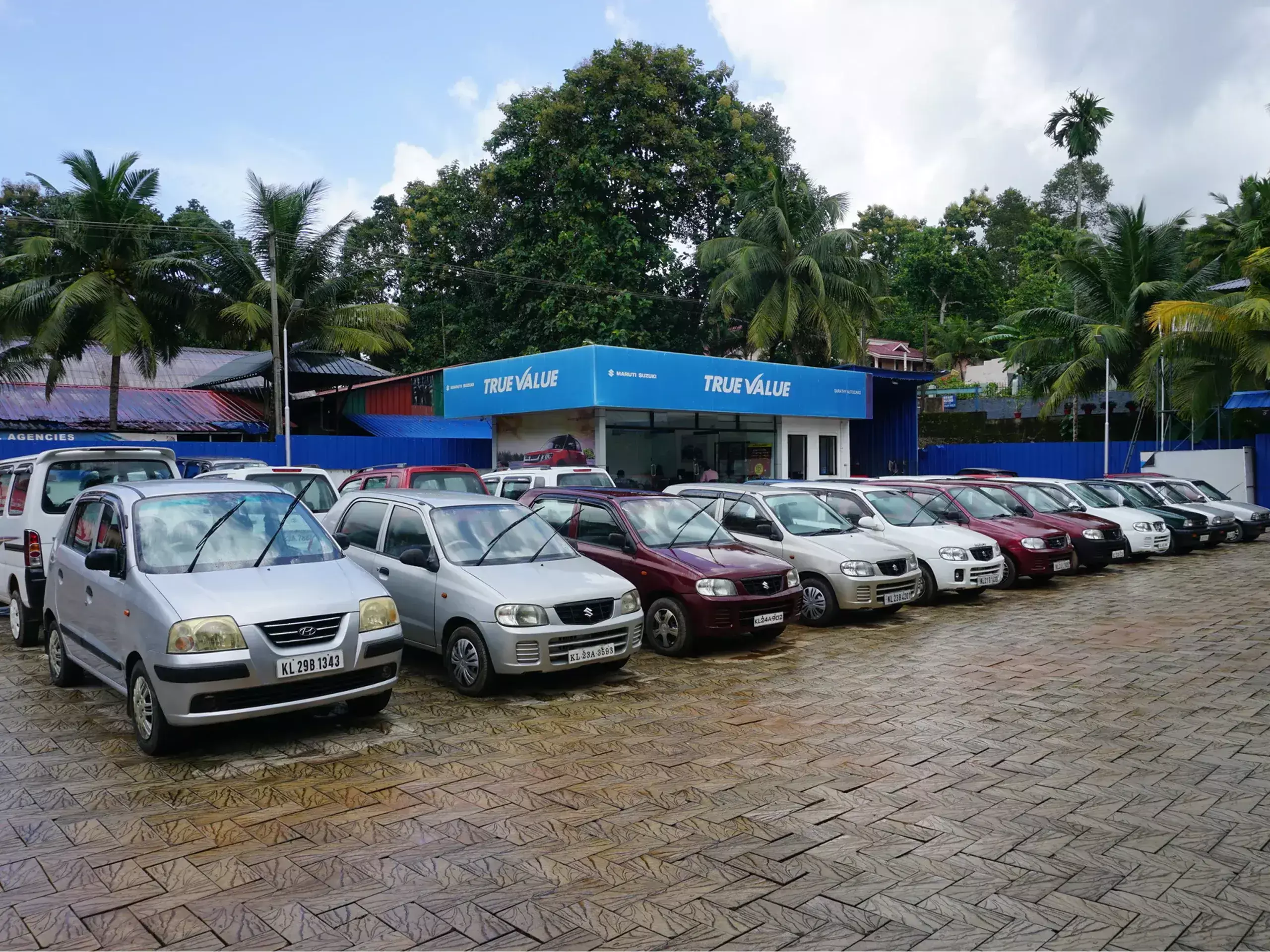 used car market will be crowded