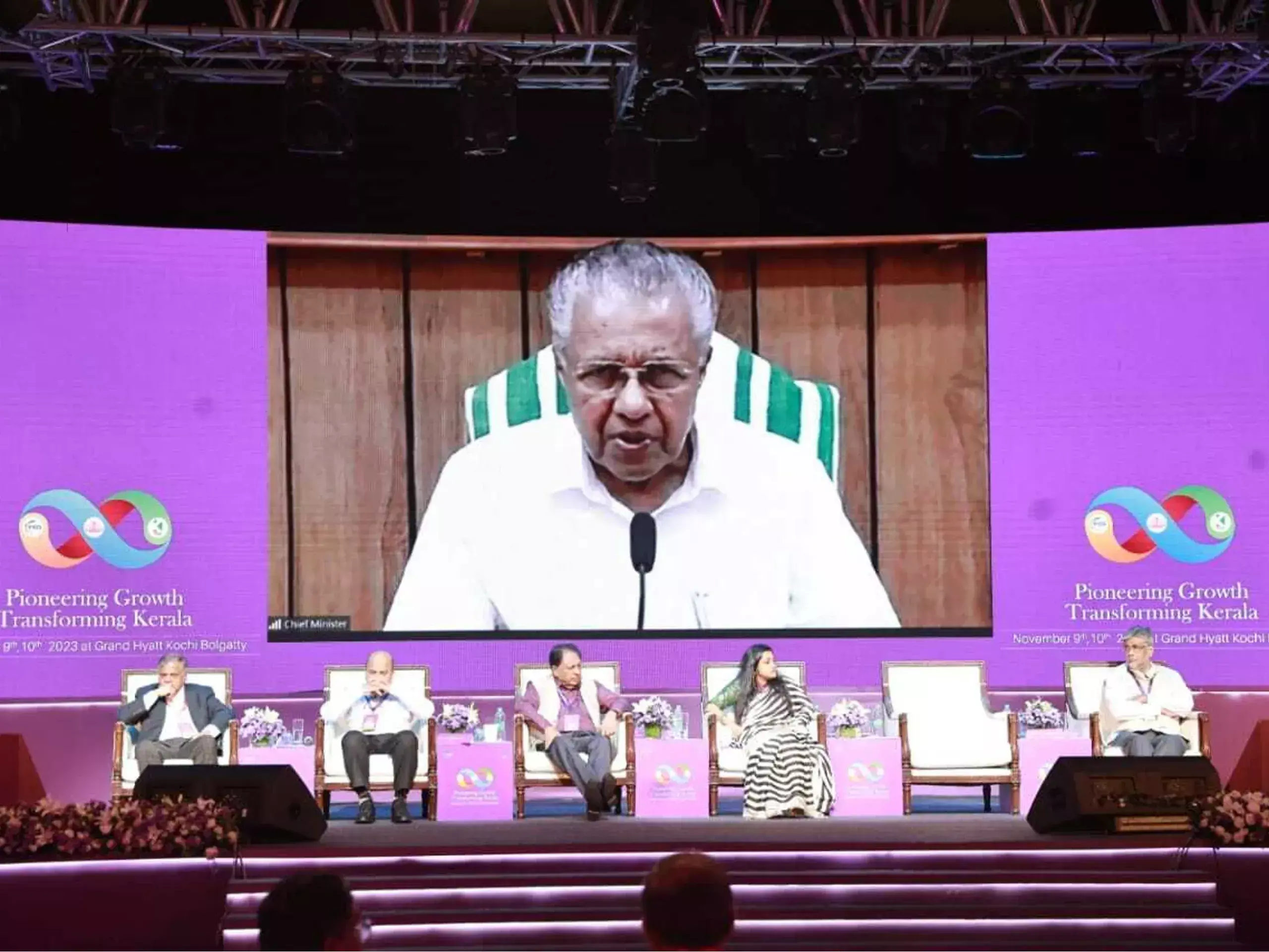 govt aims at transparent business environment, cm