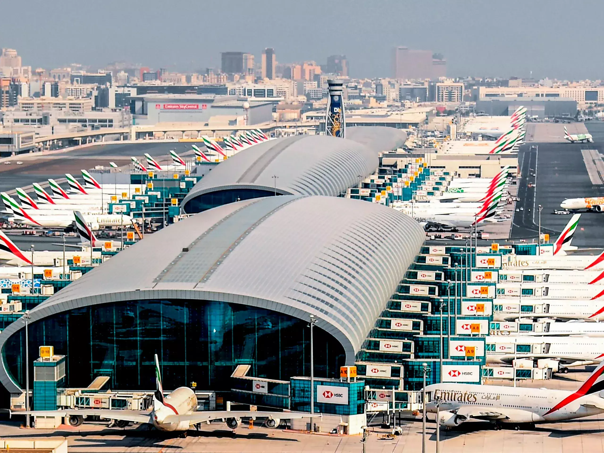 dubai airport has advanced in the number of passengers