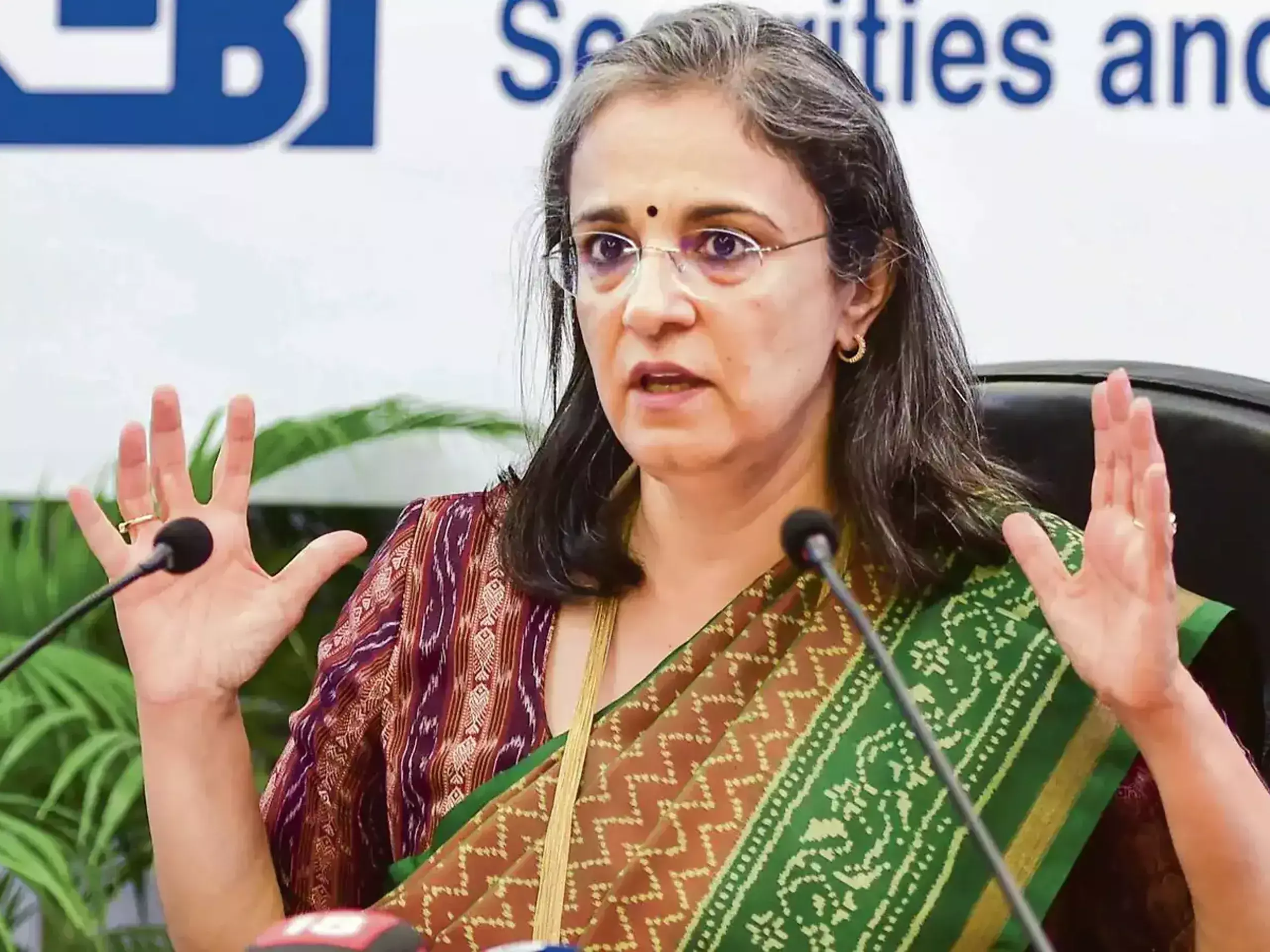 sebi chairperson says sahara issue will continue