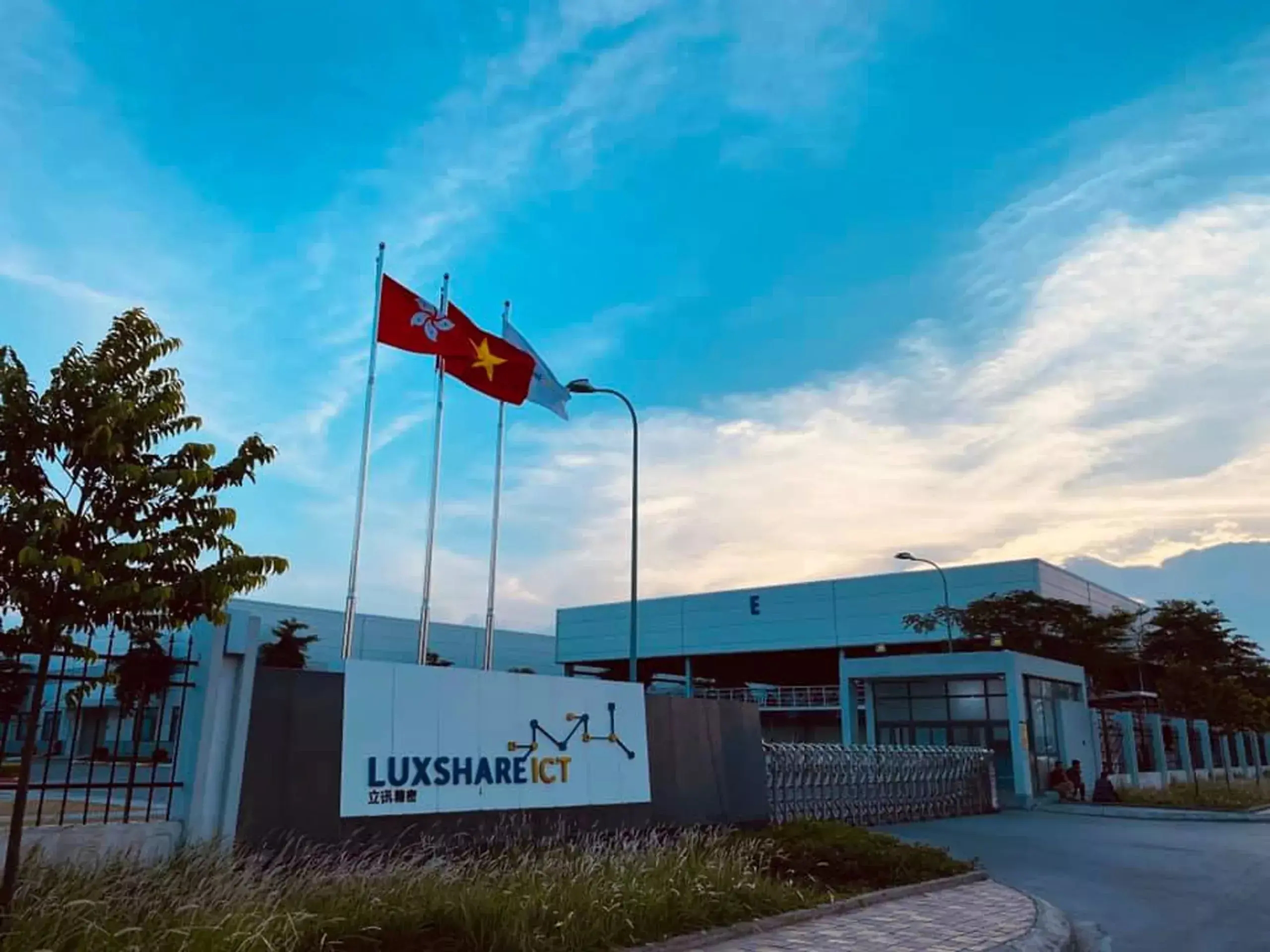 luxshare also to vietnam, another loss for india