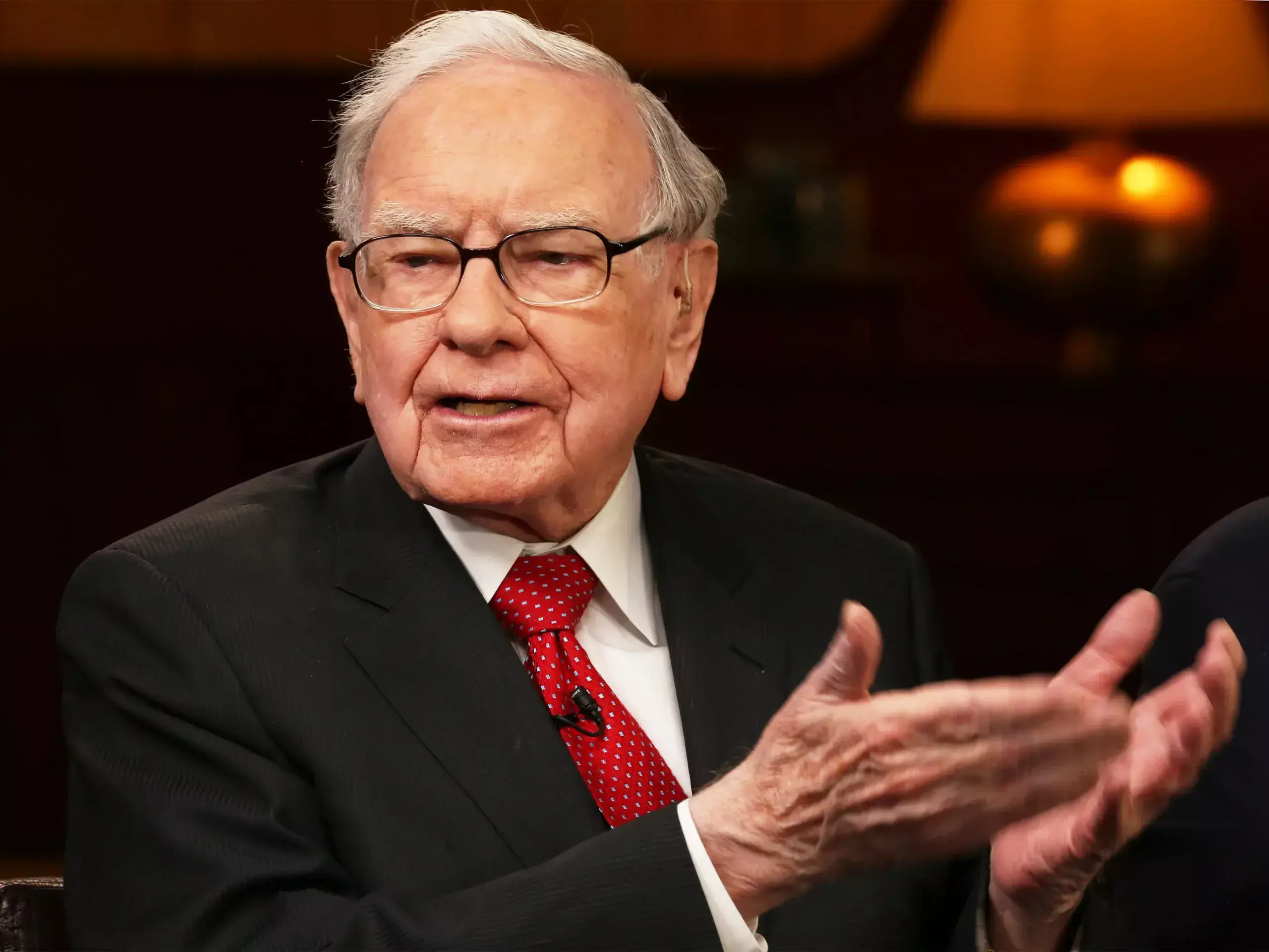 warren buffett donated shares worth 7,250 crores