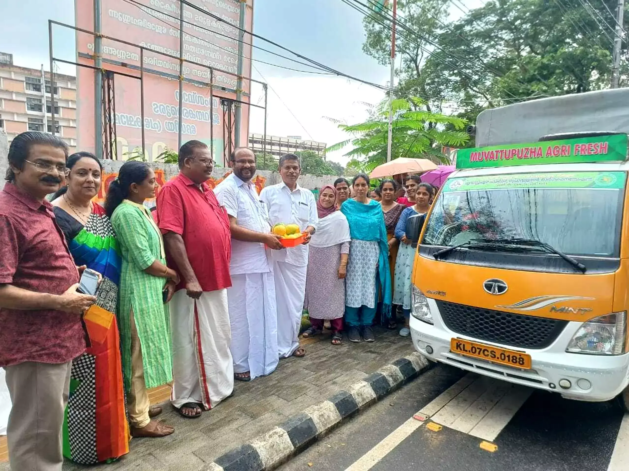 farmers mobile nattu chanta inauguration