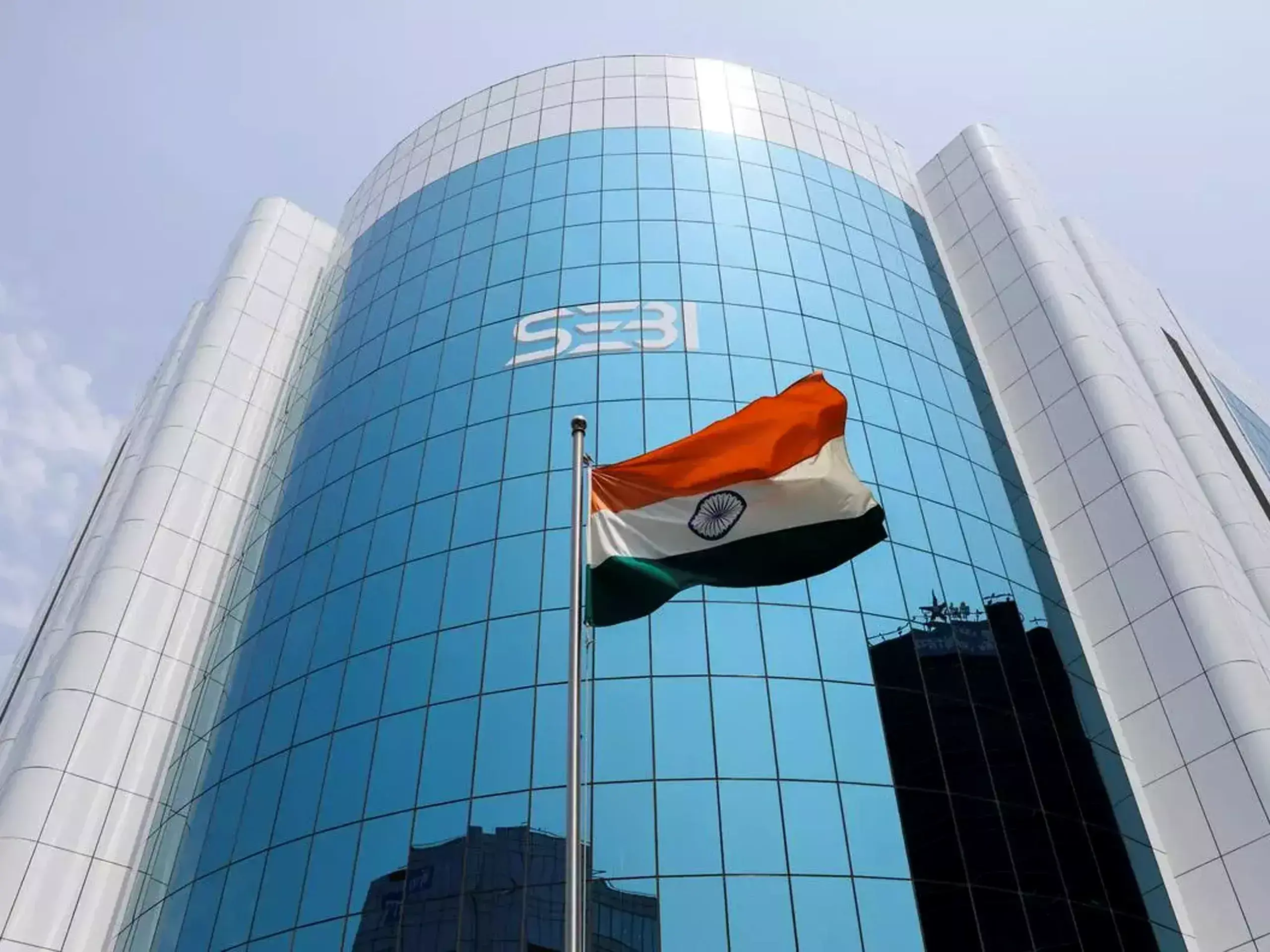 sebi is preparing to implement instant settlement by 2025