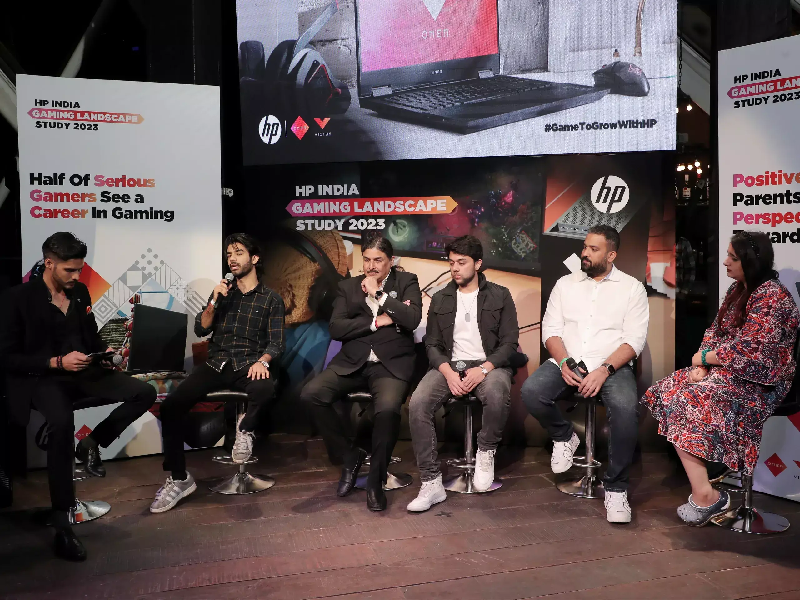 many earn jobs and income by playing the game, hp study