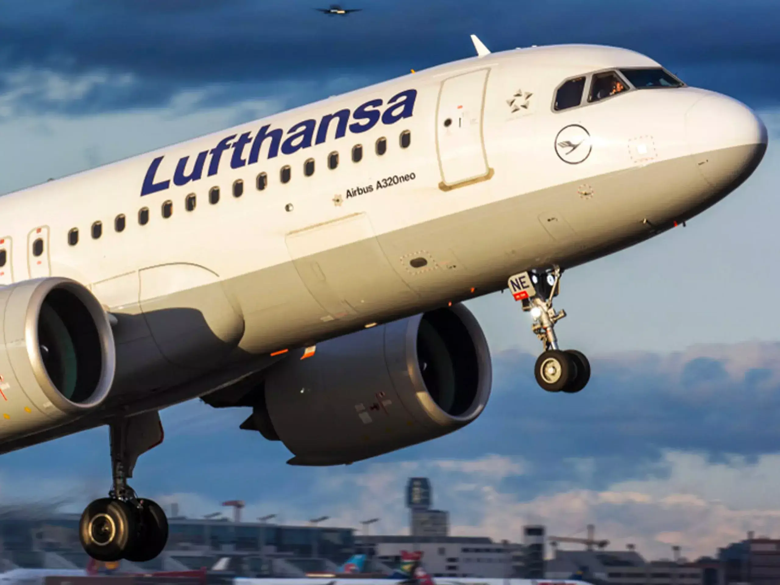 munich-bangkok flight lands in delhi, because its fun