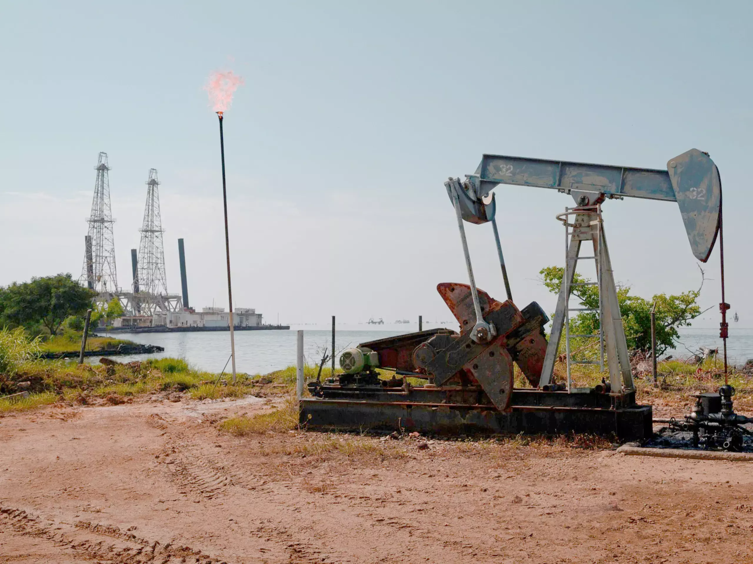 Indian companies resume importing Venezuelan oil