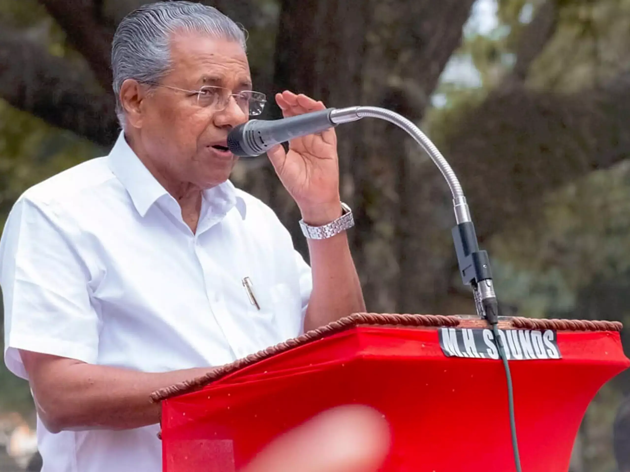 The Chief Minister will speedily complete the development of Kochi Metro and Water Metro