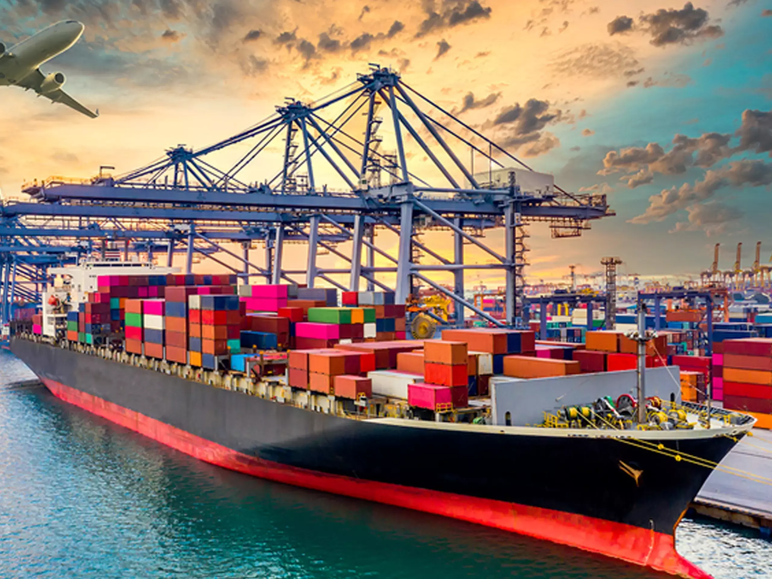 നവംബറില്‍ കയറ്റുമതി ഇടിഞ്ഞെങ്കിലും വ്യാപാര കമ്മിയിൽ  ആശ്വാസം