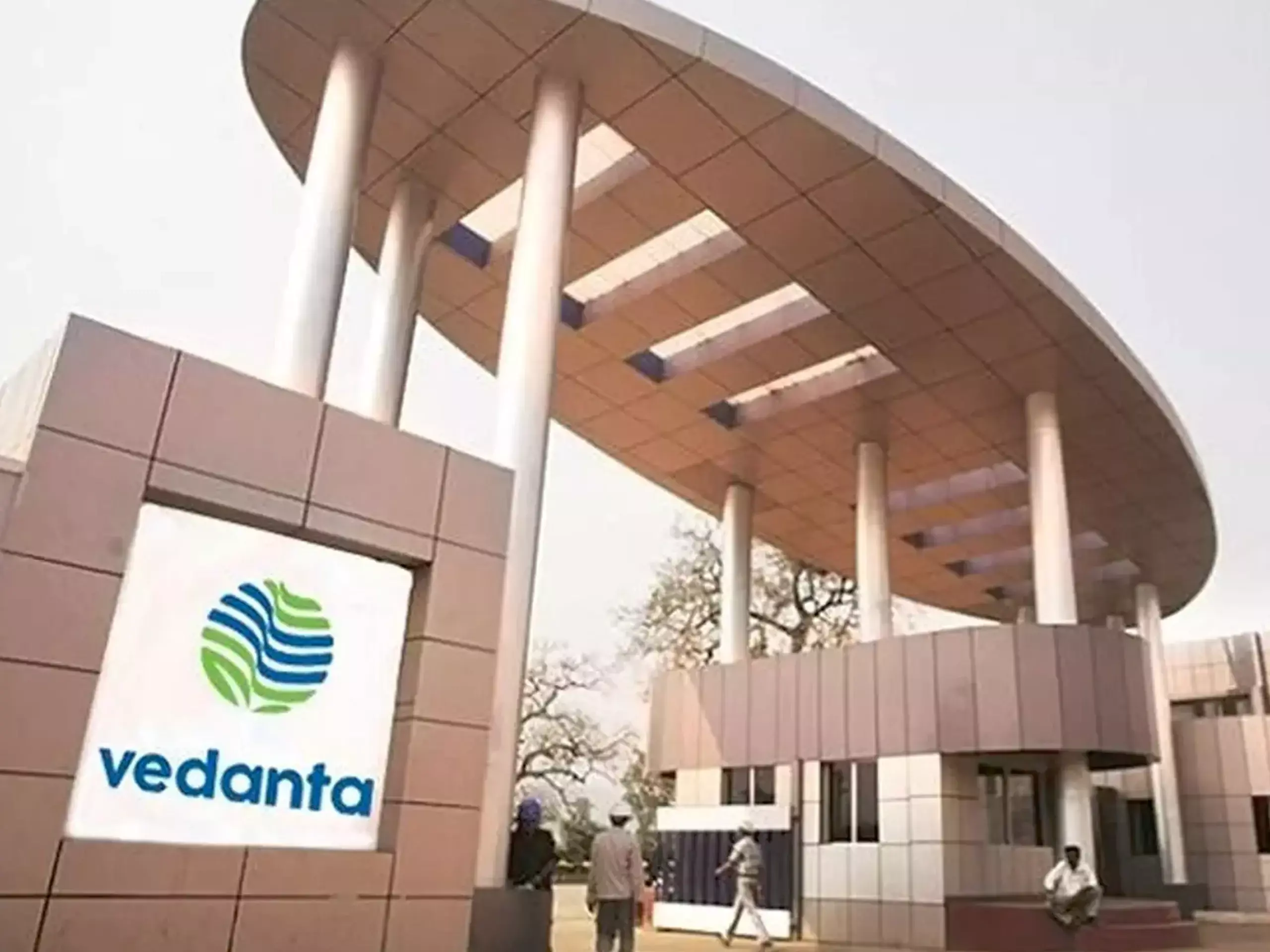 കടം തിരച്ചടവിനായി വേദാന്ത 3,400 കോടി സമാഹരിക്കും