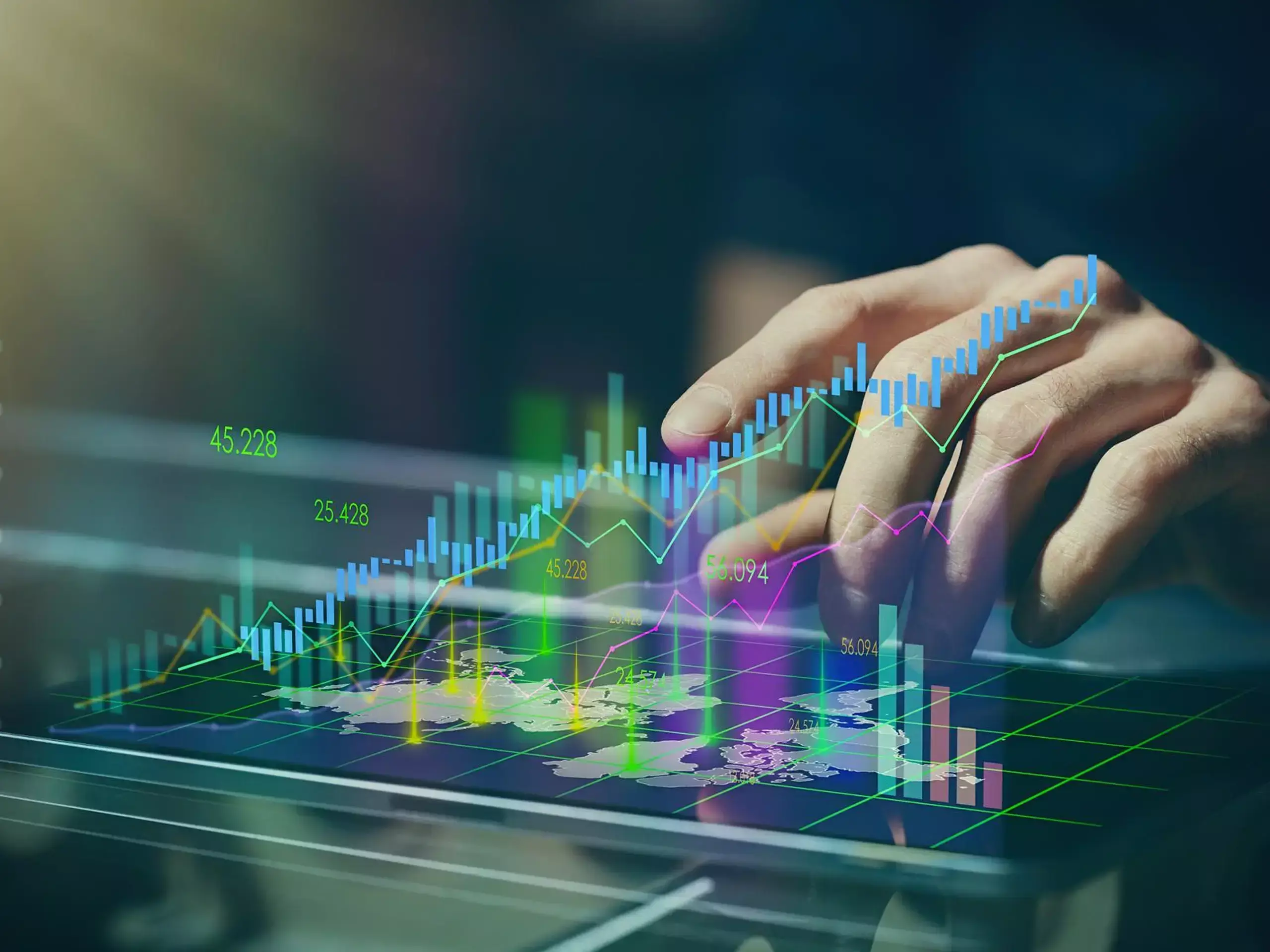 തുടക്കത്തില്‍ നേട്ടം; വിപണികളില്‍ അനിശ്ചിതത്വം