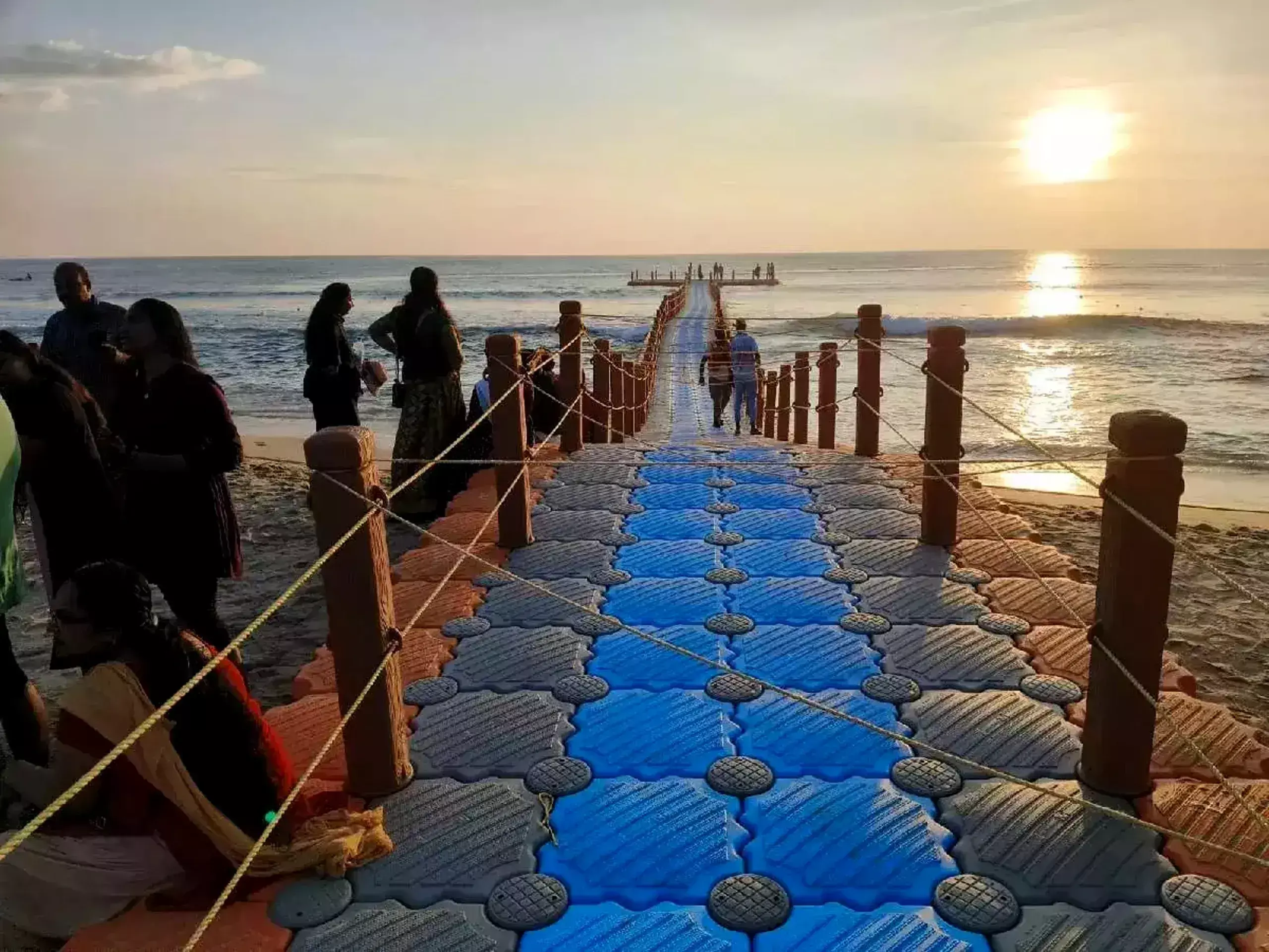 thiruvananthapurams first floating bridge from tomorrow