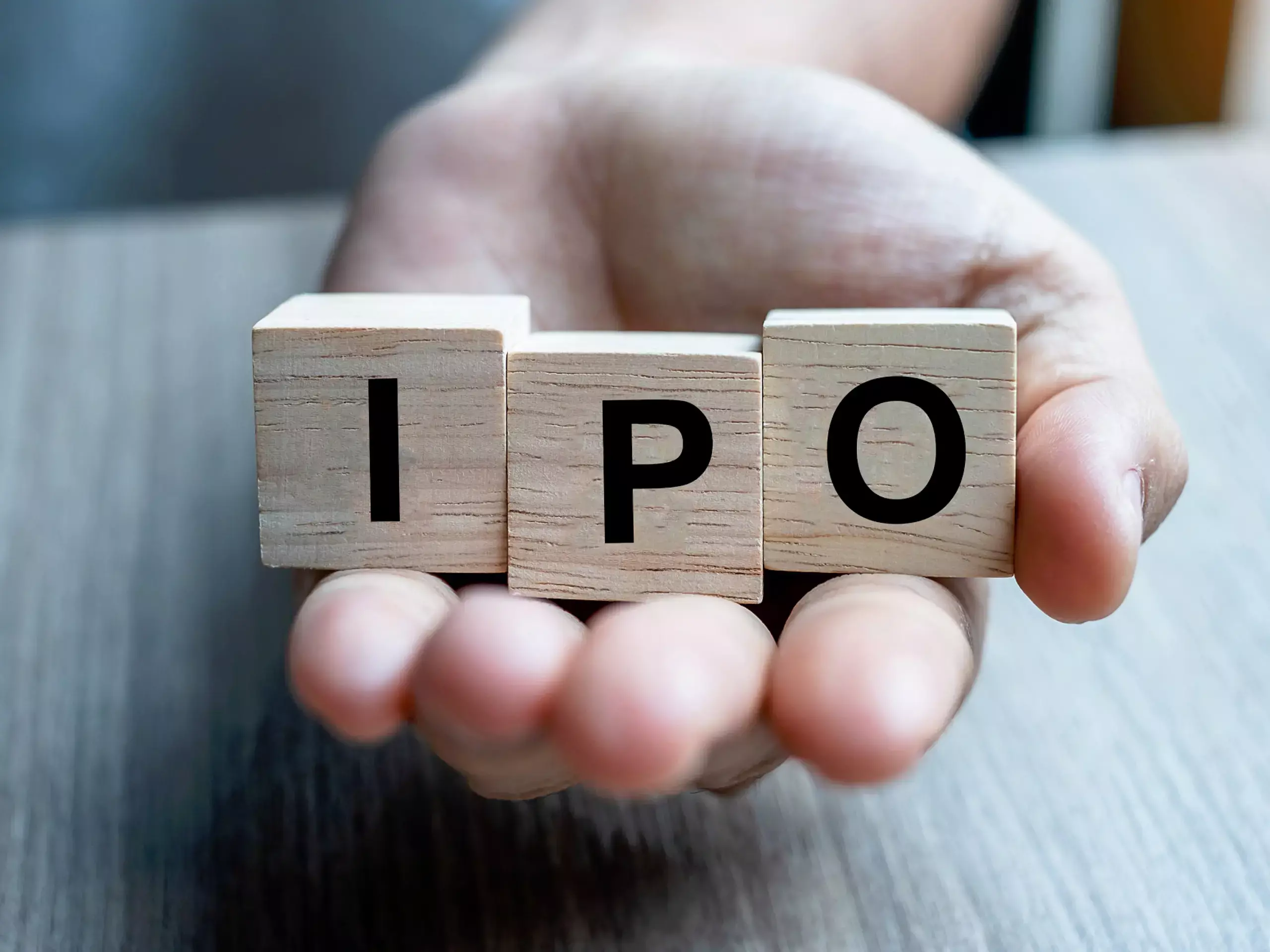 ബംബർ ലിസ്റ്റിംഗുമായി 3 എസ്എംഇ കമ്പനികൾ