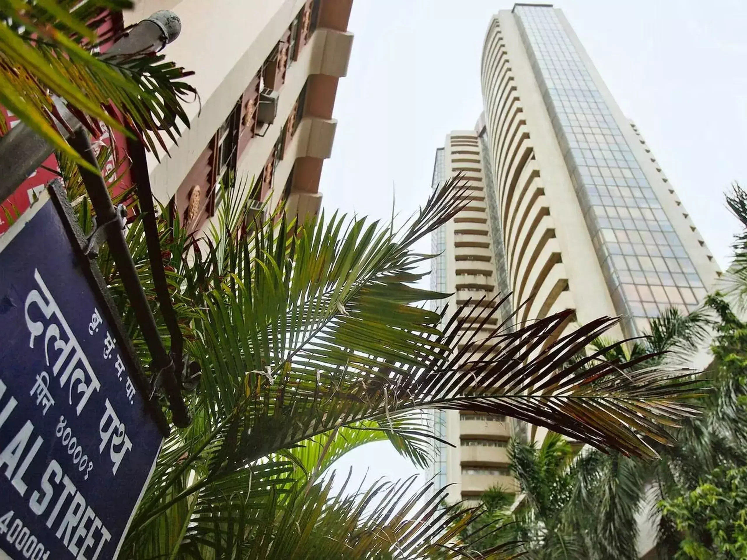 markets with advantage, happy new year at dalal street