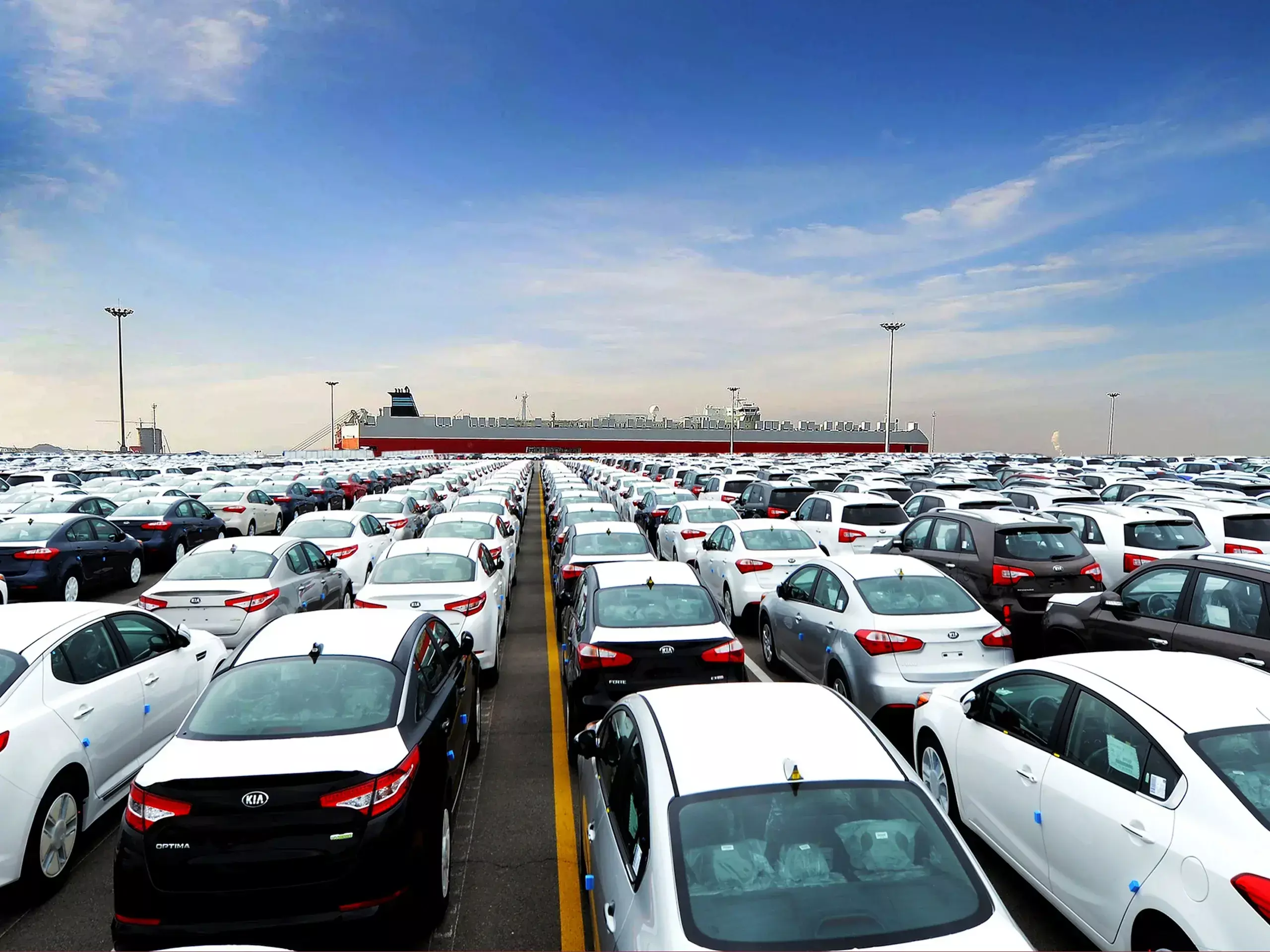 40 lakh car sales in 2023