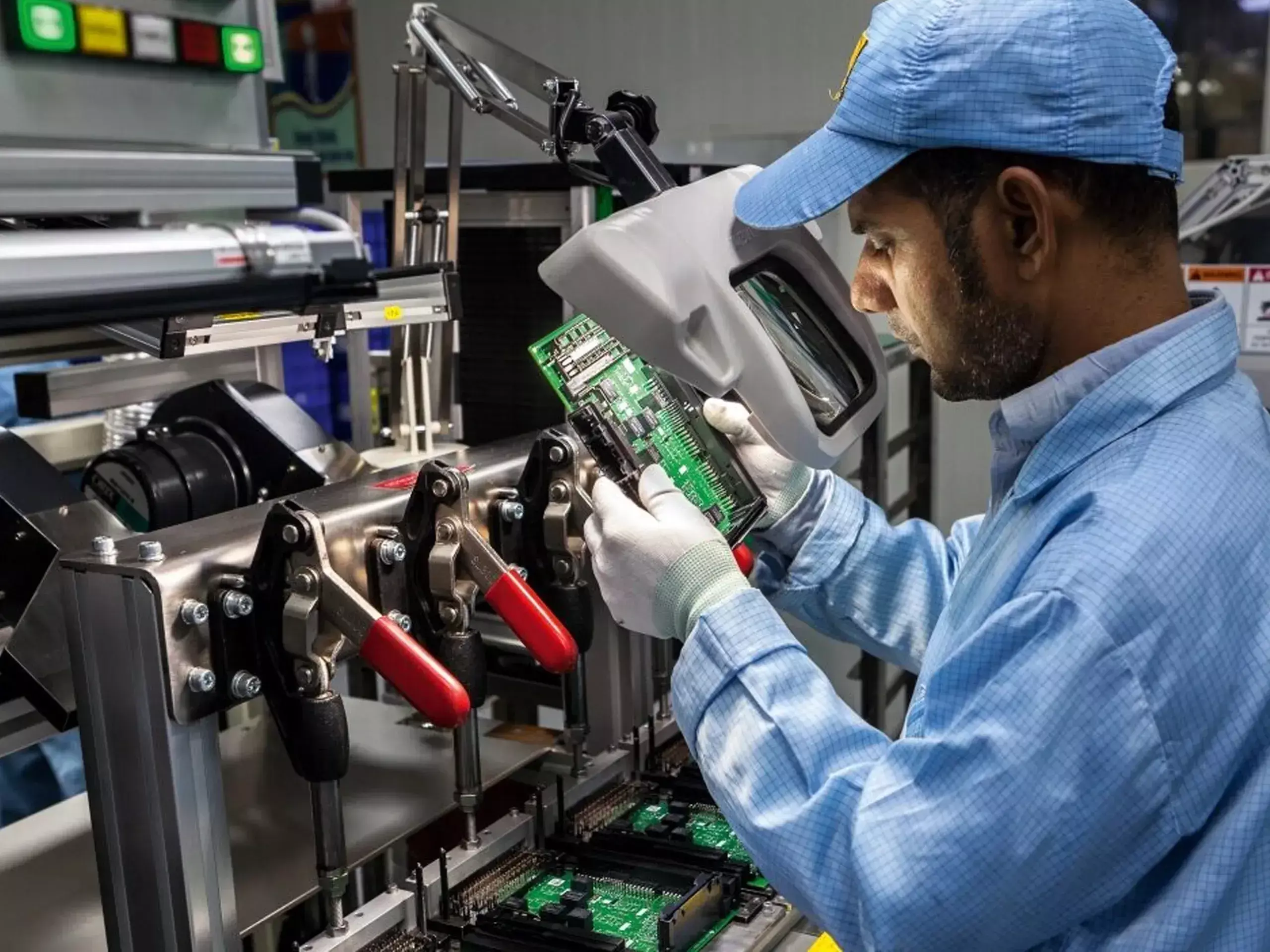 manufacturing growth hits 18-month low in december