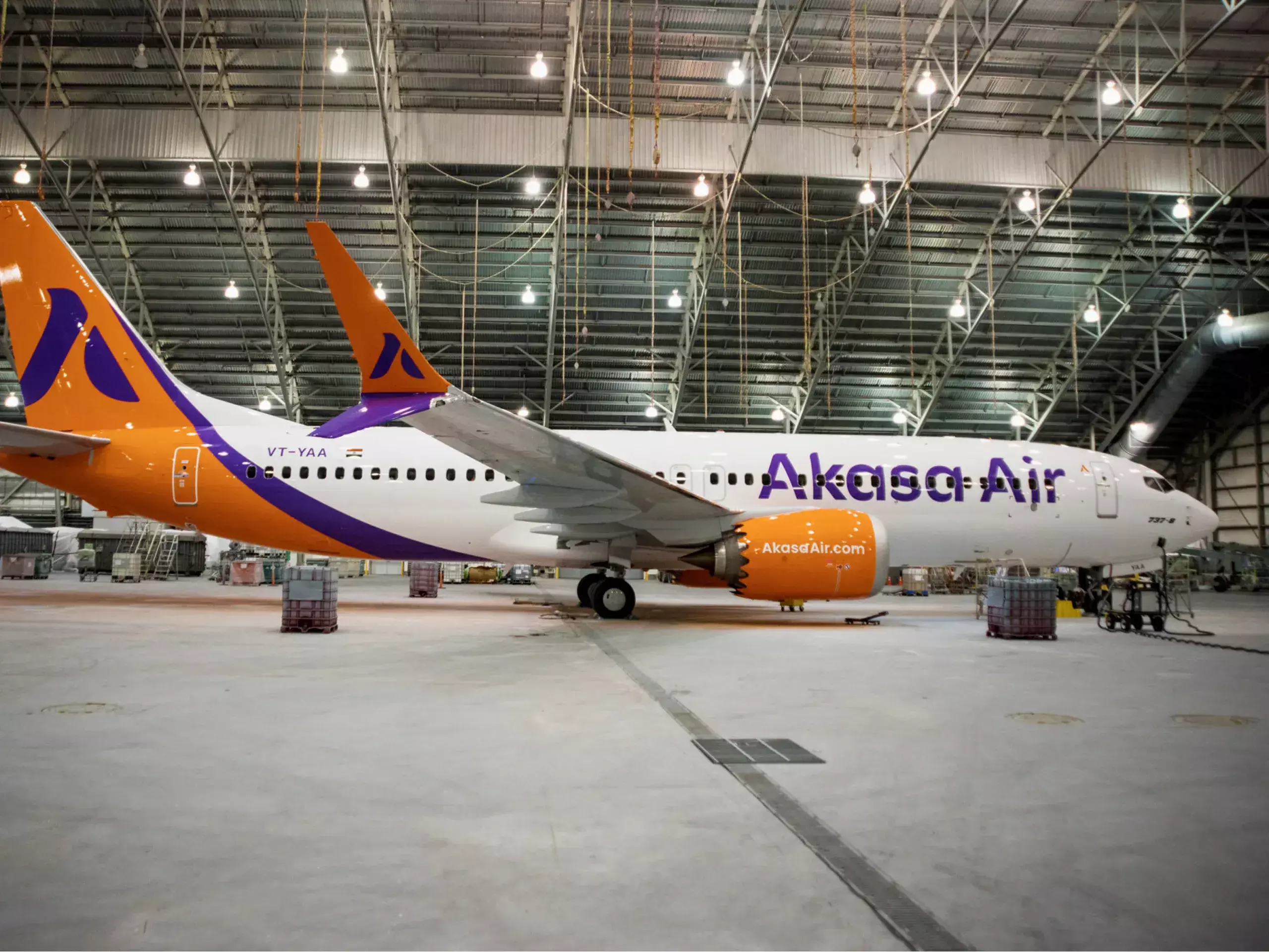 akasa air is set to close its order for 150 boeing jets