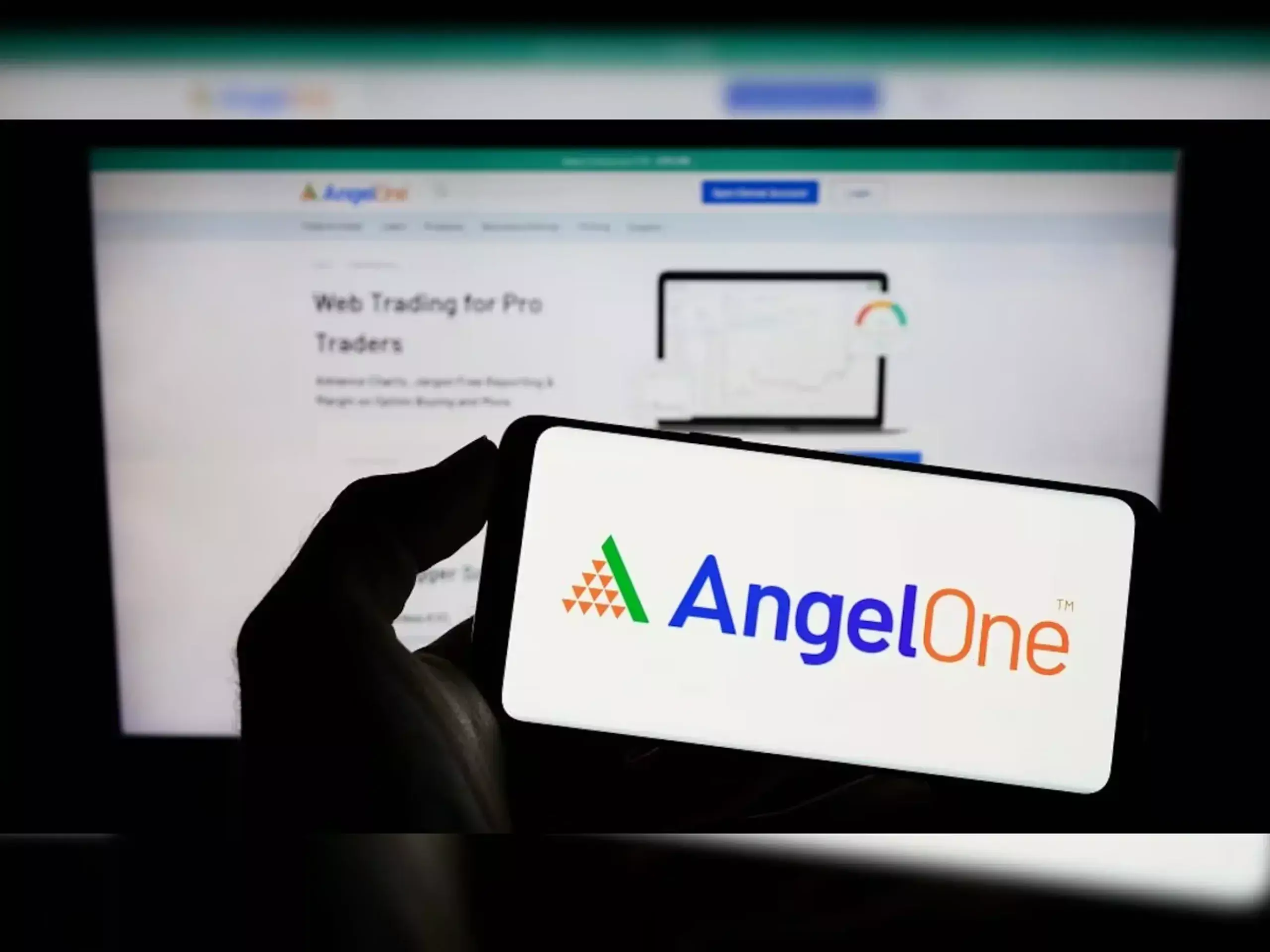 angel one has 10.5 lakh new members in december