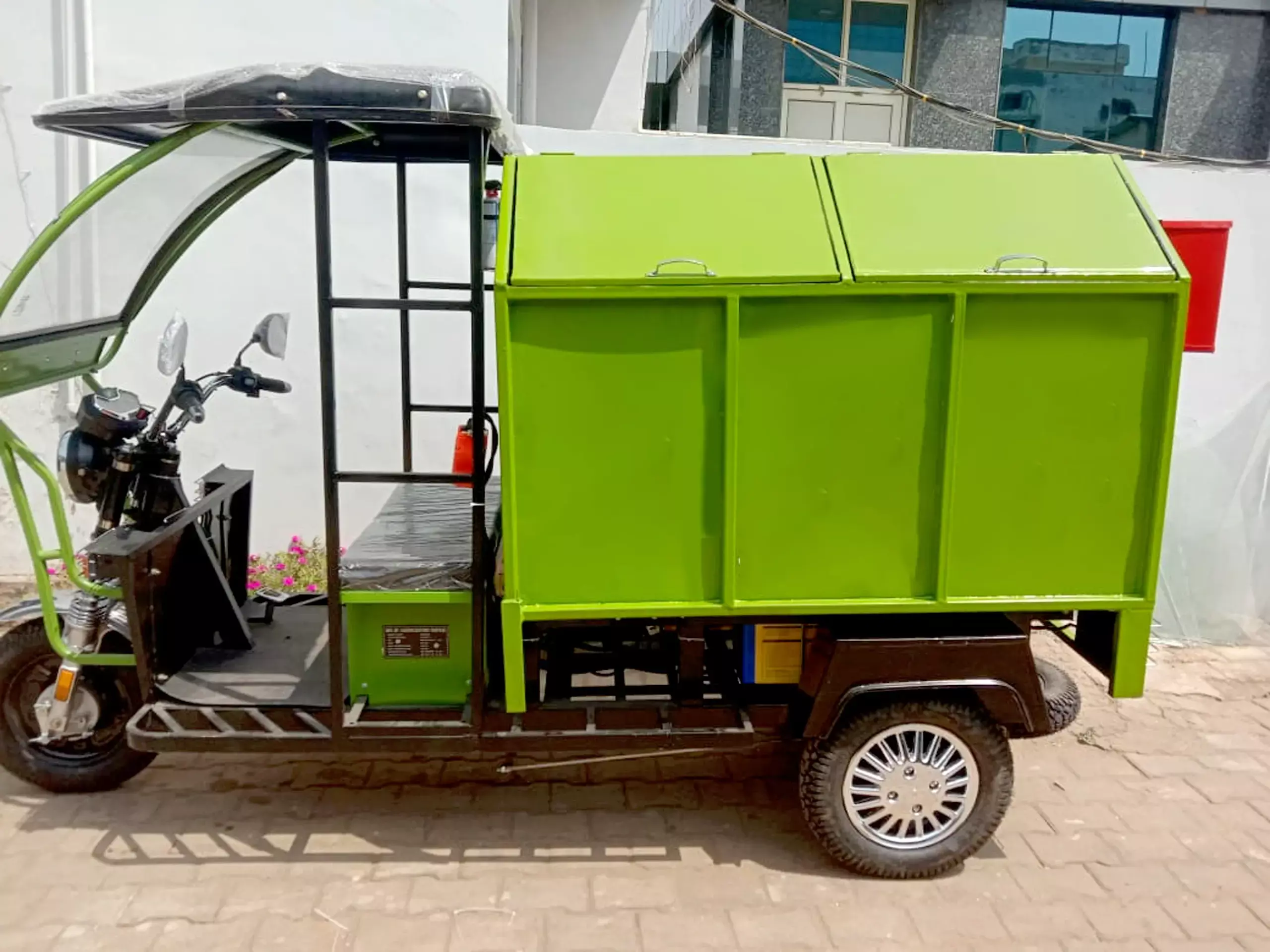 30 electric autos made by students to hit the road