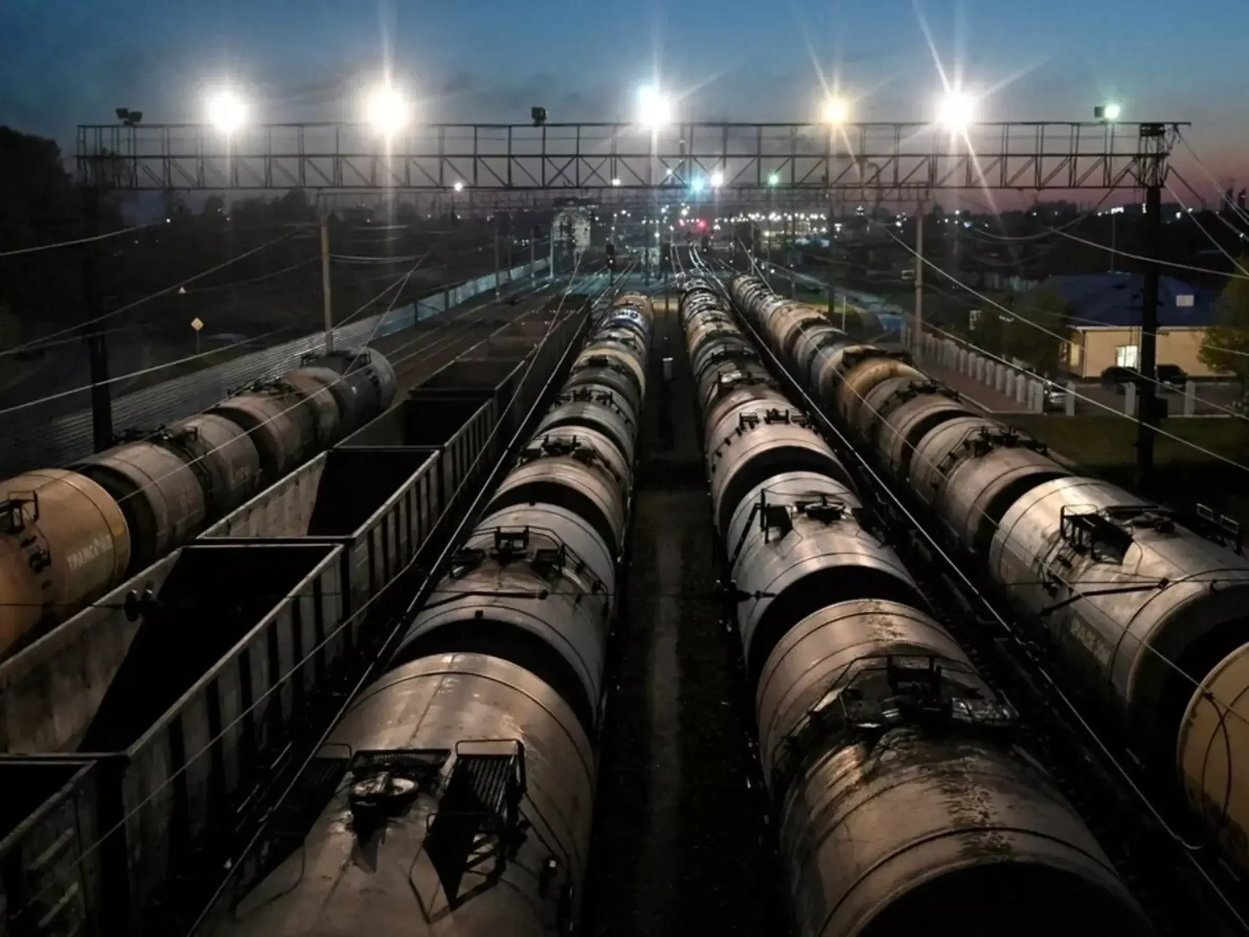 us resumes oil imports from russia