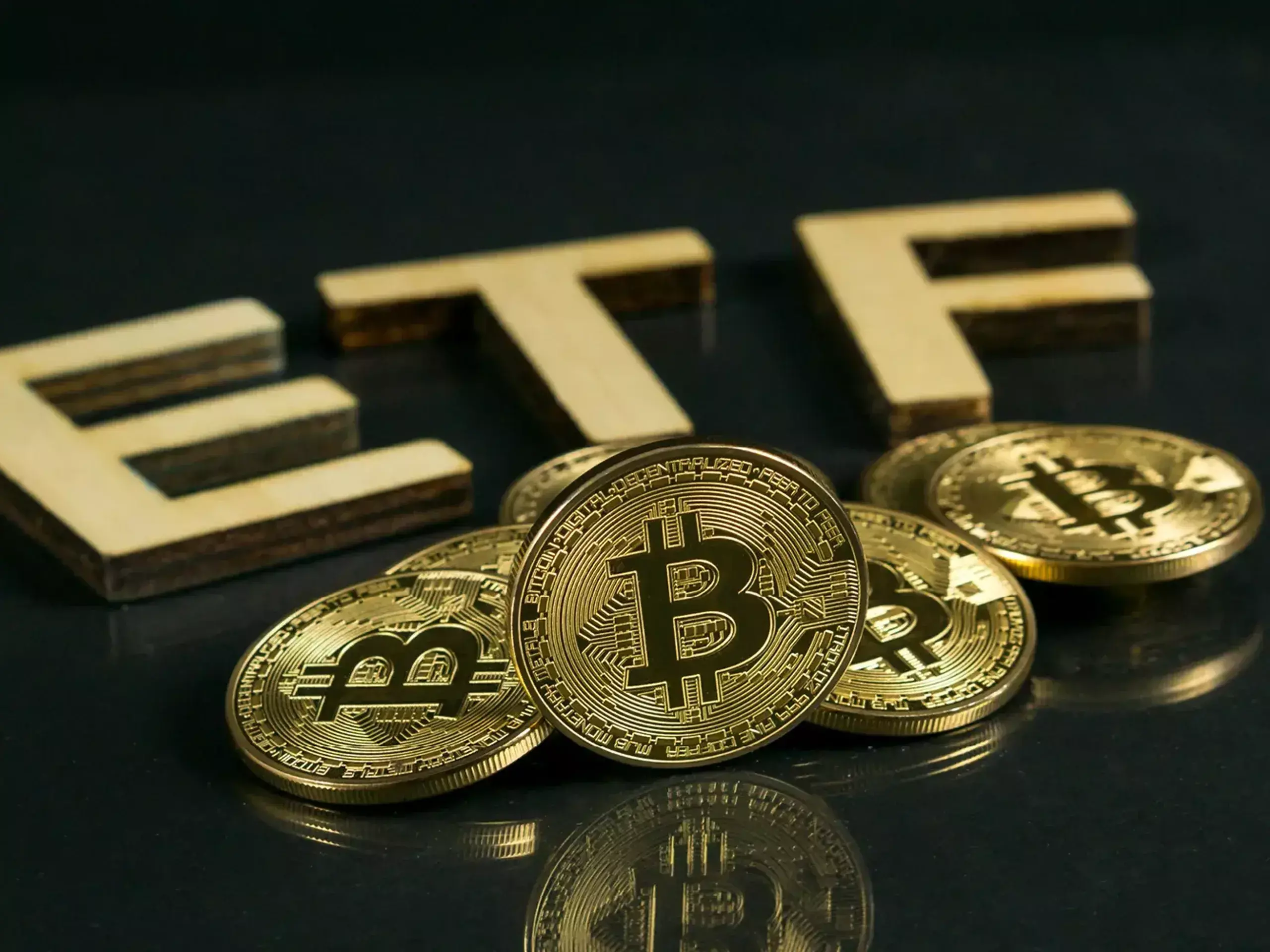 gold etf shine in 2023