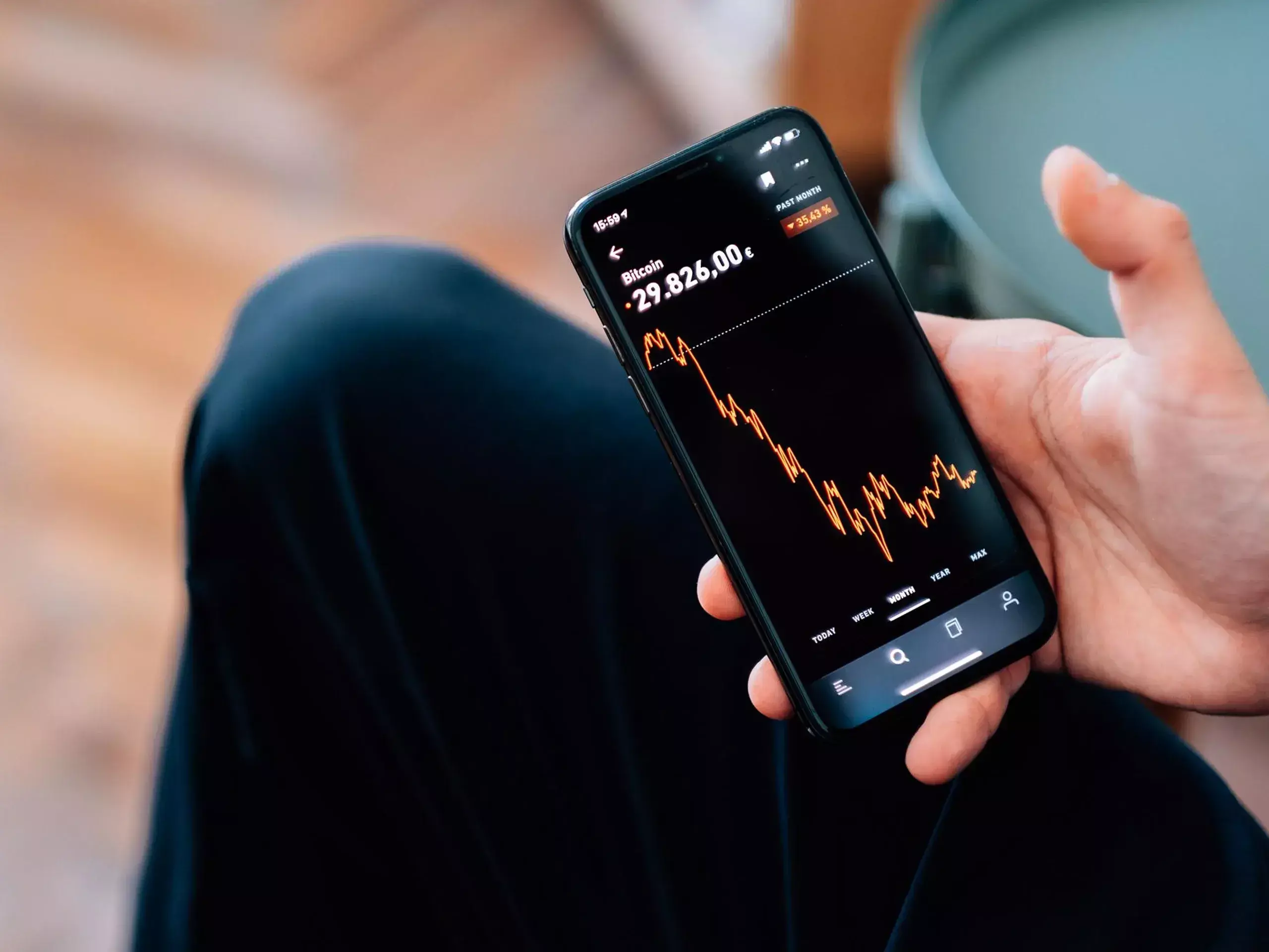 sensex and nifty lost 395 points, falling 1371 points early