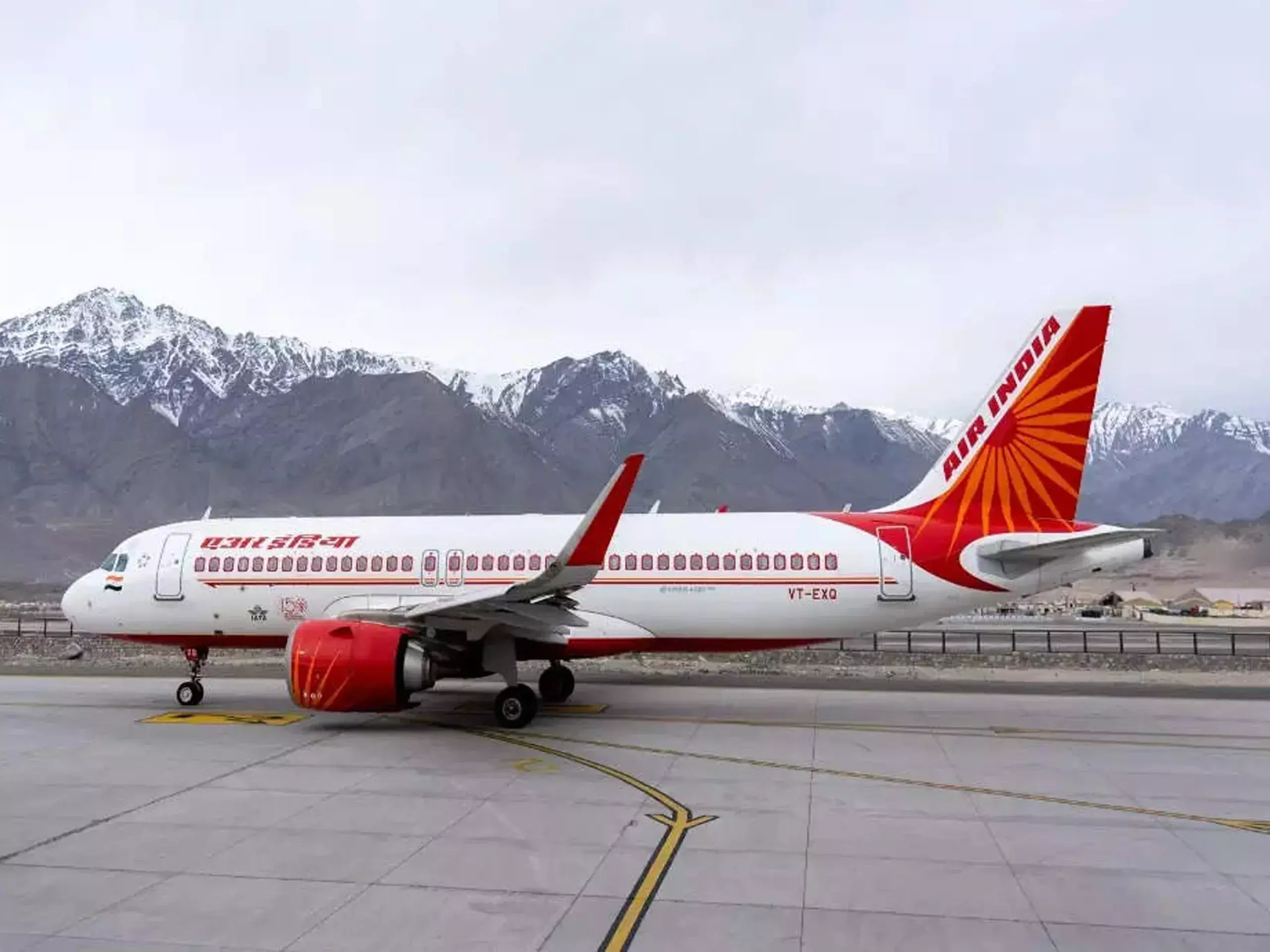 flight delayed 20 years ago, air india ordered to pay rs 3.85 lakh compensation