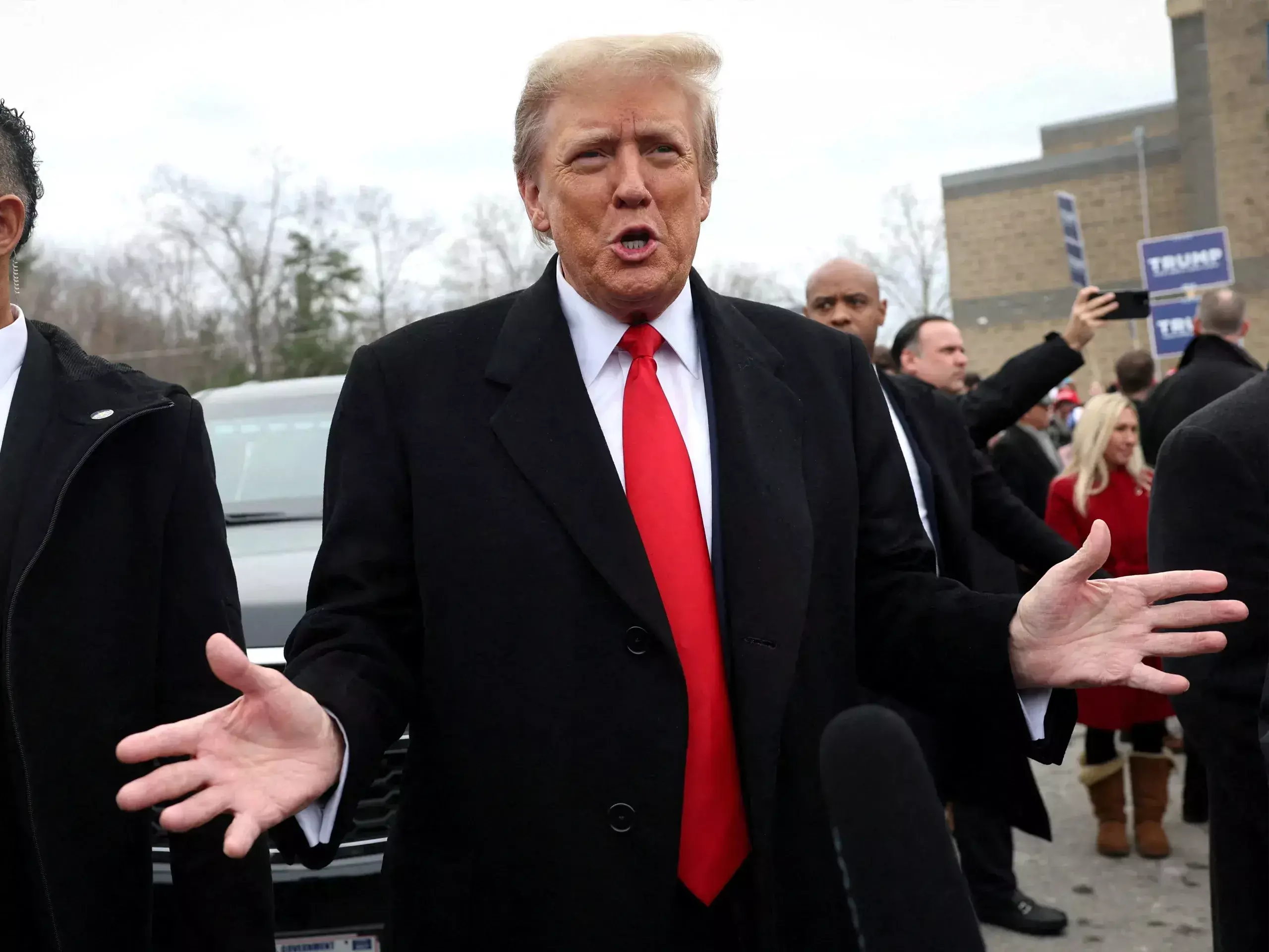 trump wins new hampshire primary