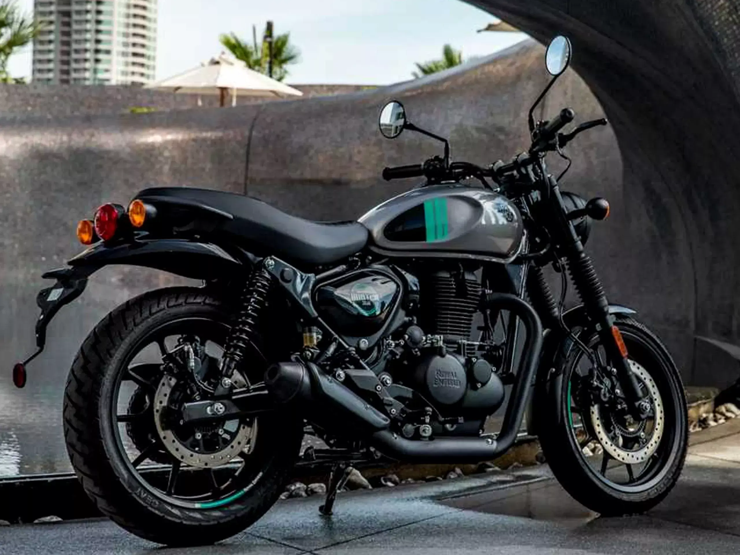 a mass entry from royal enfield, comes the hunter 450