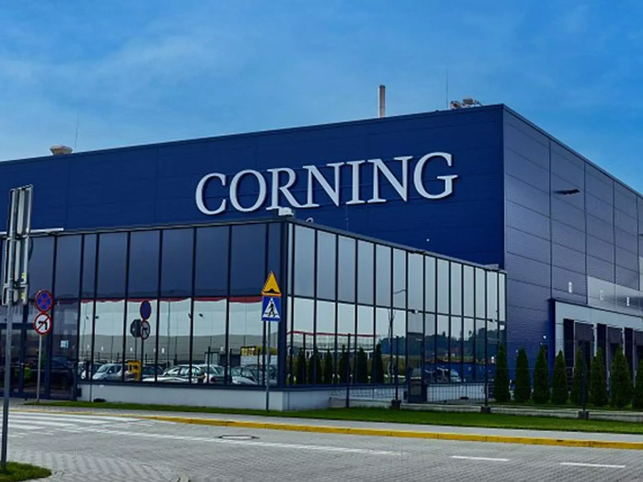 conning with gorilla glass manufacturing plant in tamil nadu