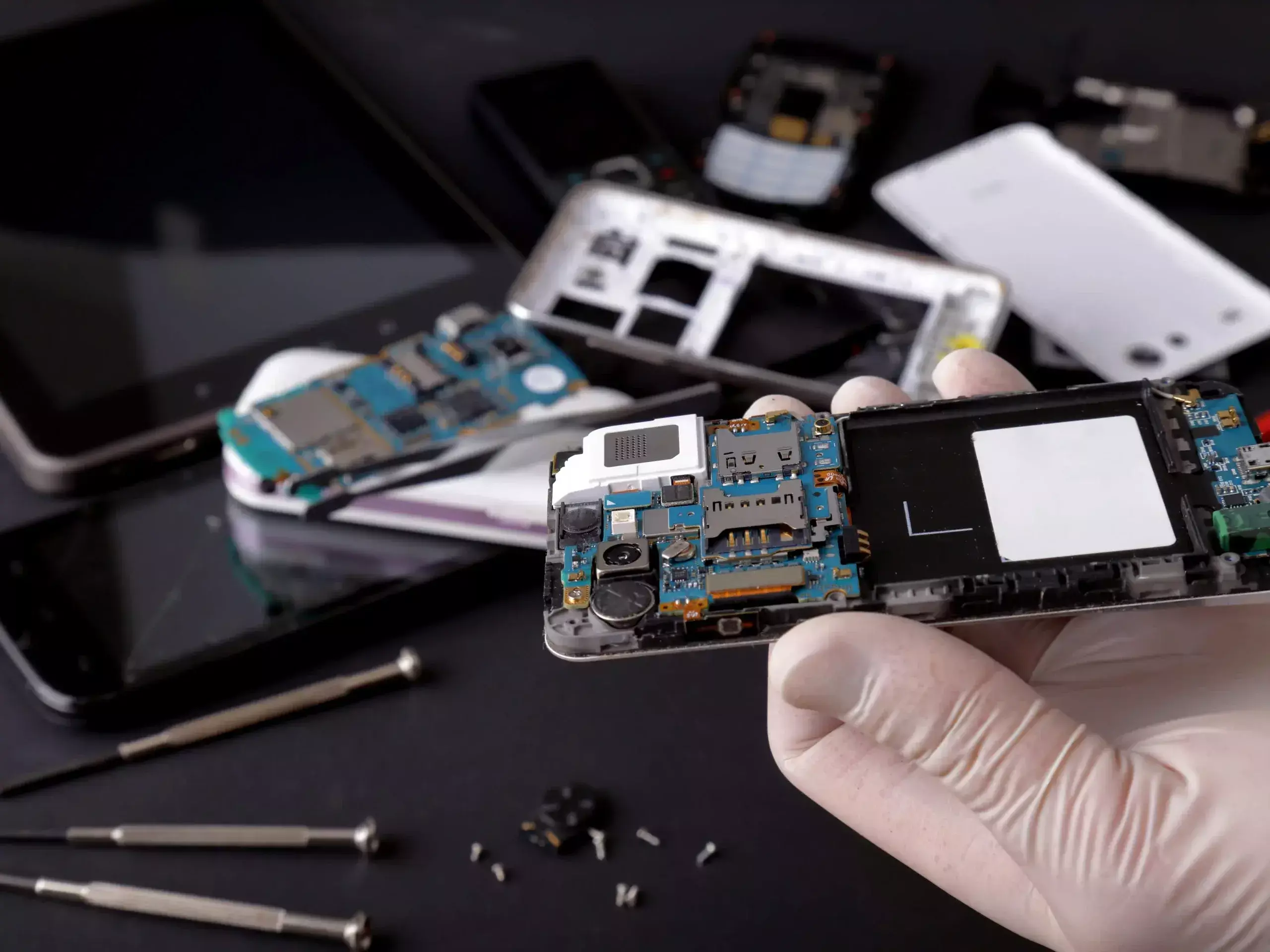 duty on spare parts for mobile phone manufacturing reduced