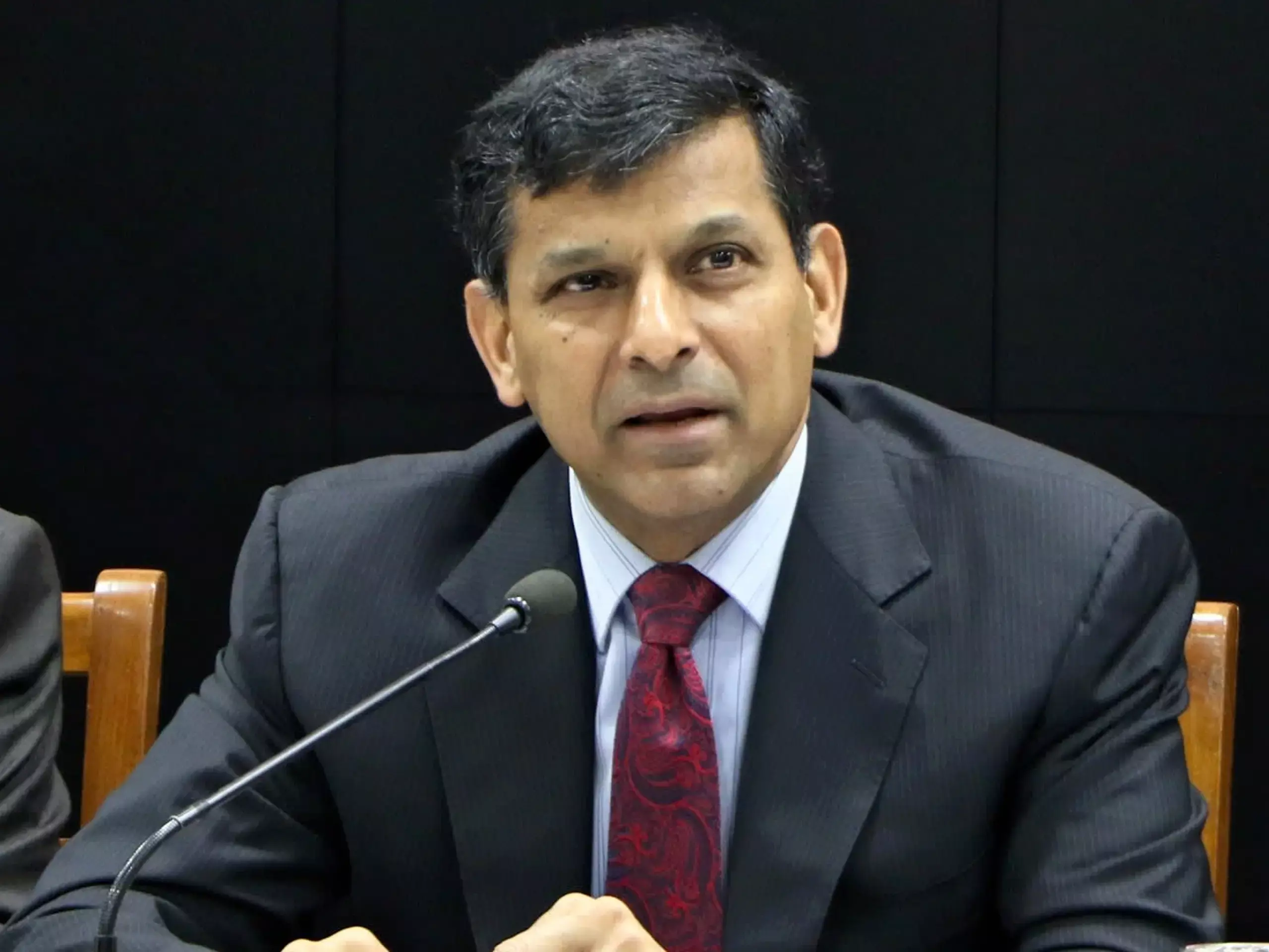 Raghuram Rajan hints at going to Rajya Sabha, meets Uddhav Thackeray