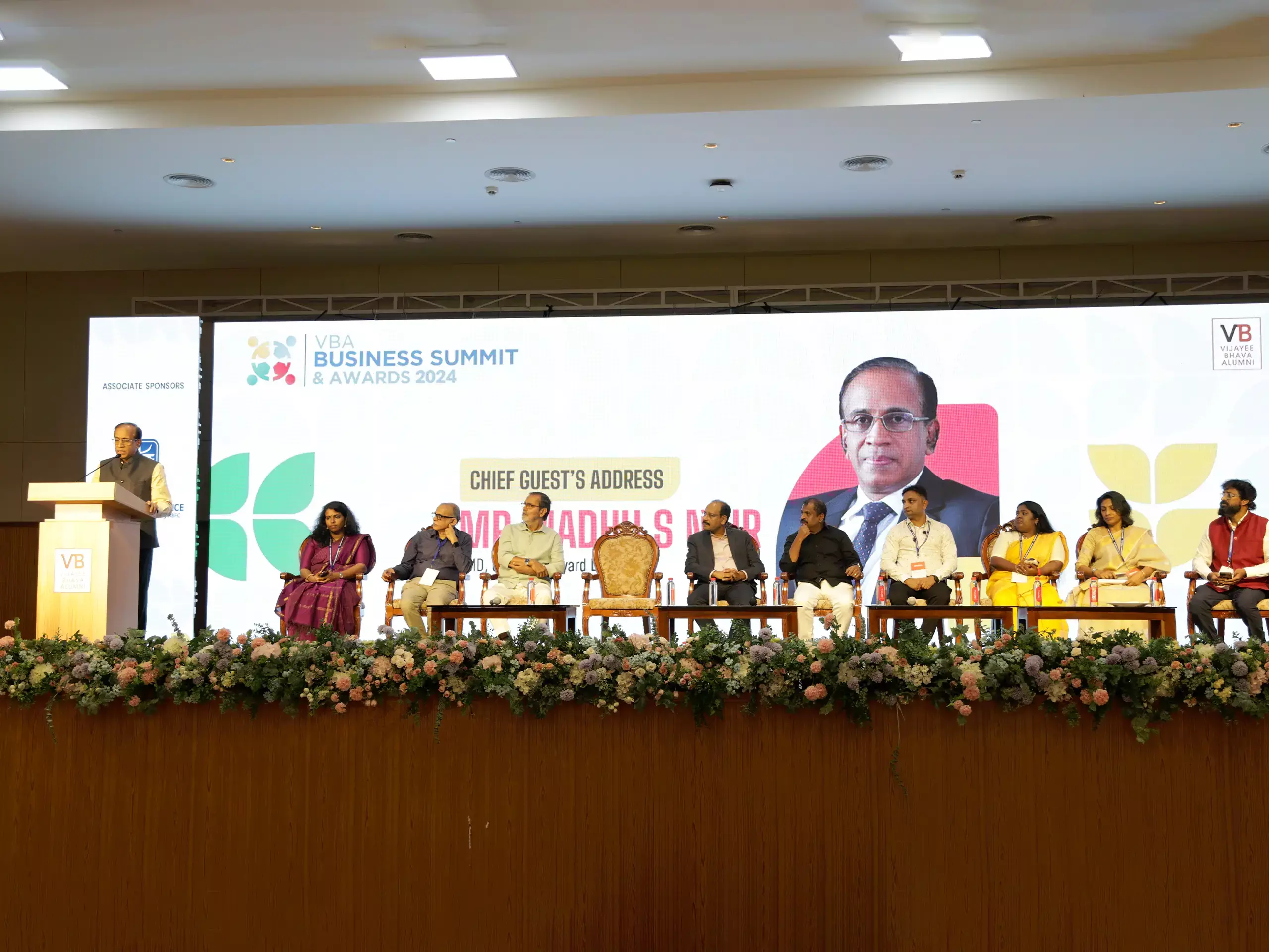 സംരംഭകർ വെല്ലുവിളികളെ അവസരമാക്കണം സംരംഭകർ വെല്ലുവിളികളെ അവസരമാക്കണം