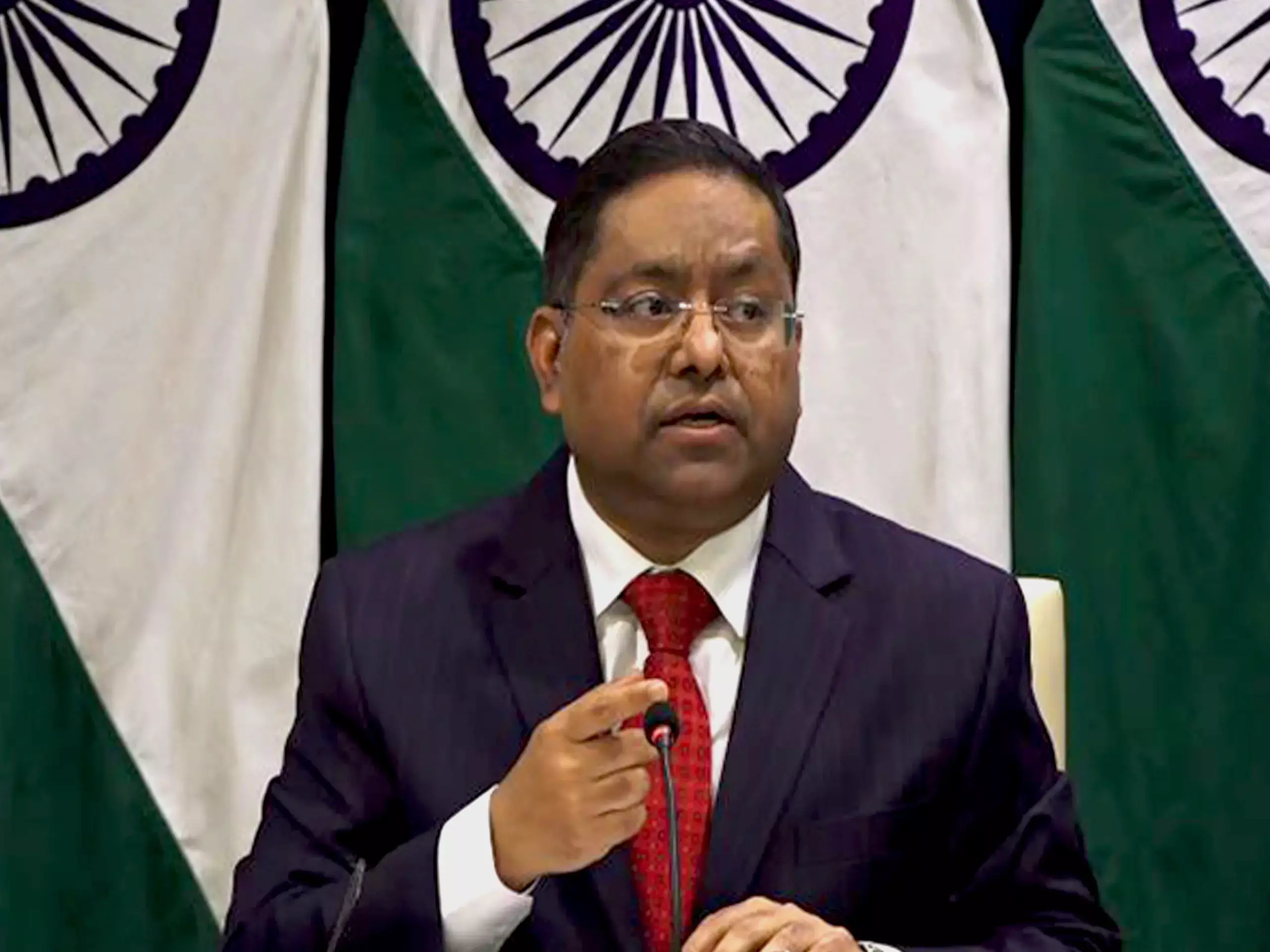 Canada interferes in internal affairs, India