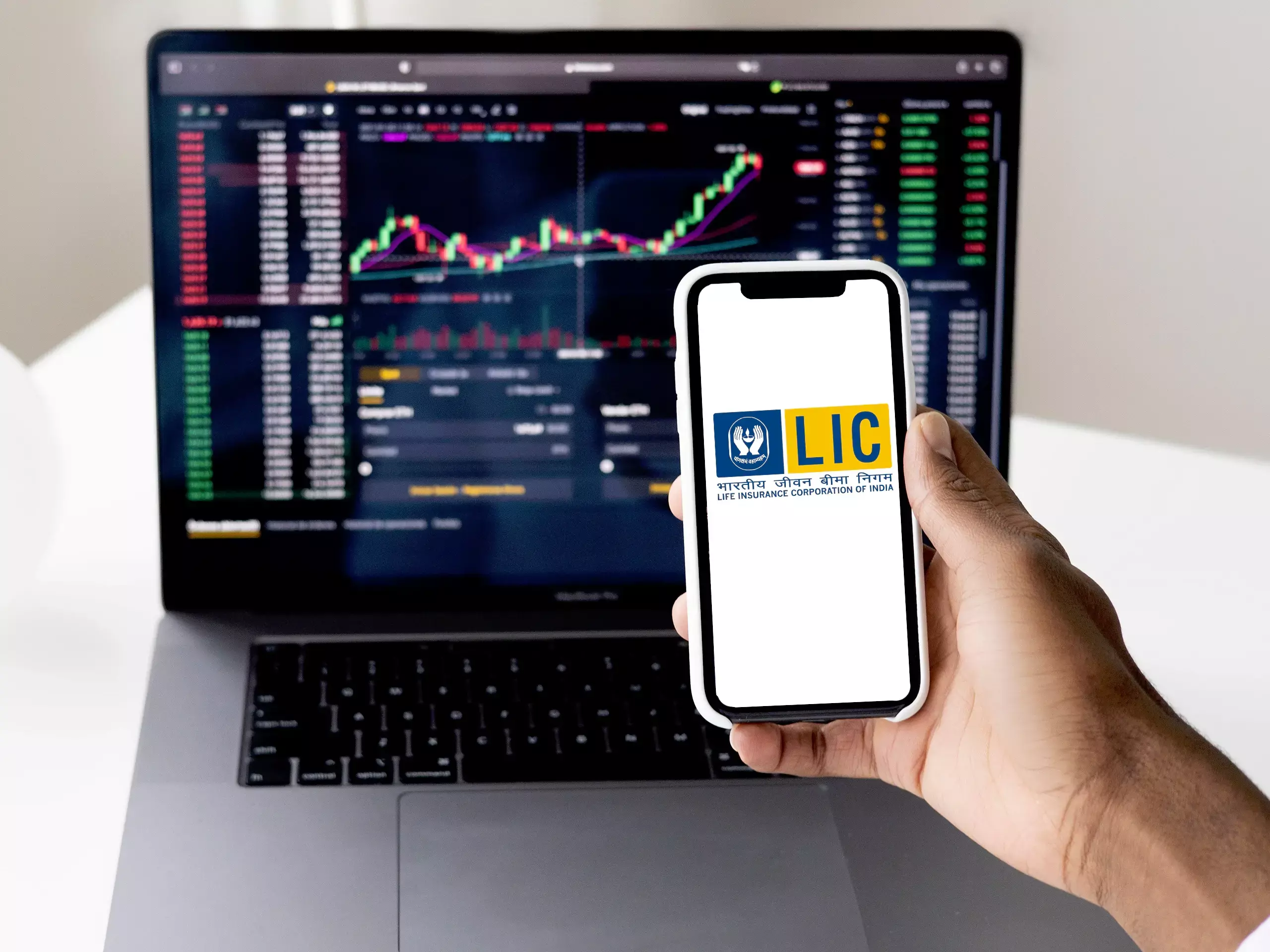 എല്‍ഐസിയുടെ അറ്റാദായത്തില്‍ 49%വര്‍ധന