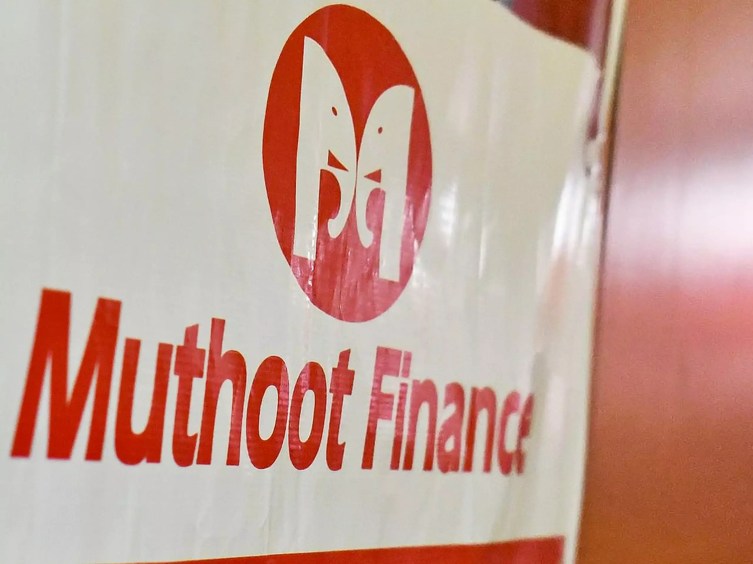 Is Muthoot Finance trapped in analyst caution