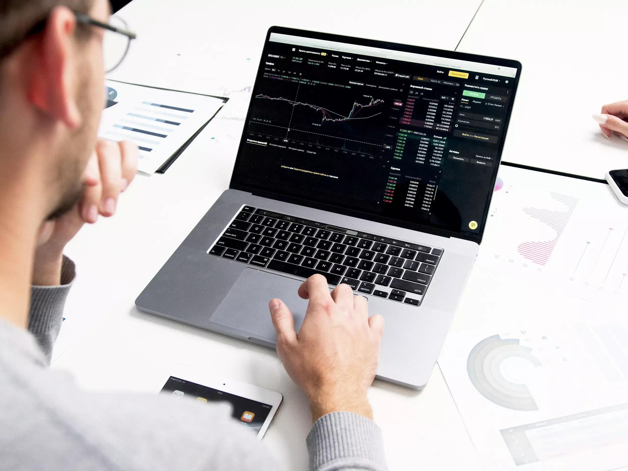 അഞ്ചു സെഷനുകളിൽ 24% നേട്ടം, ഇനിയും പ്രതീക്ഷിക്കാം 36% മുന്നേറ്റം; ഈ ഓഹരി പോർട്ട്ഫോളിയോയിൽ ഉണ്ടോ?