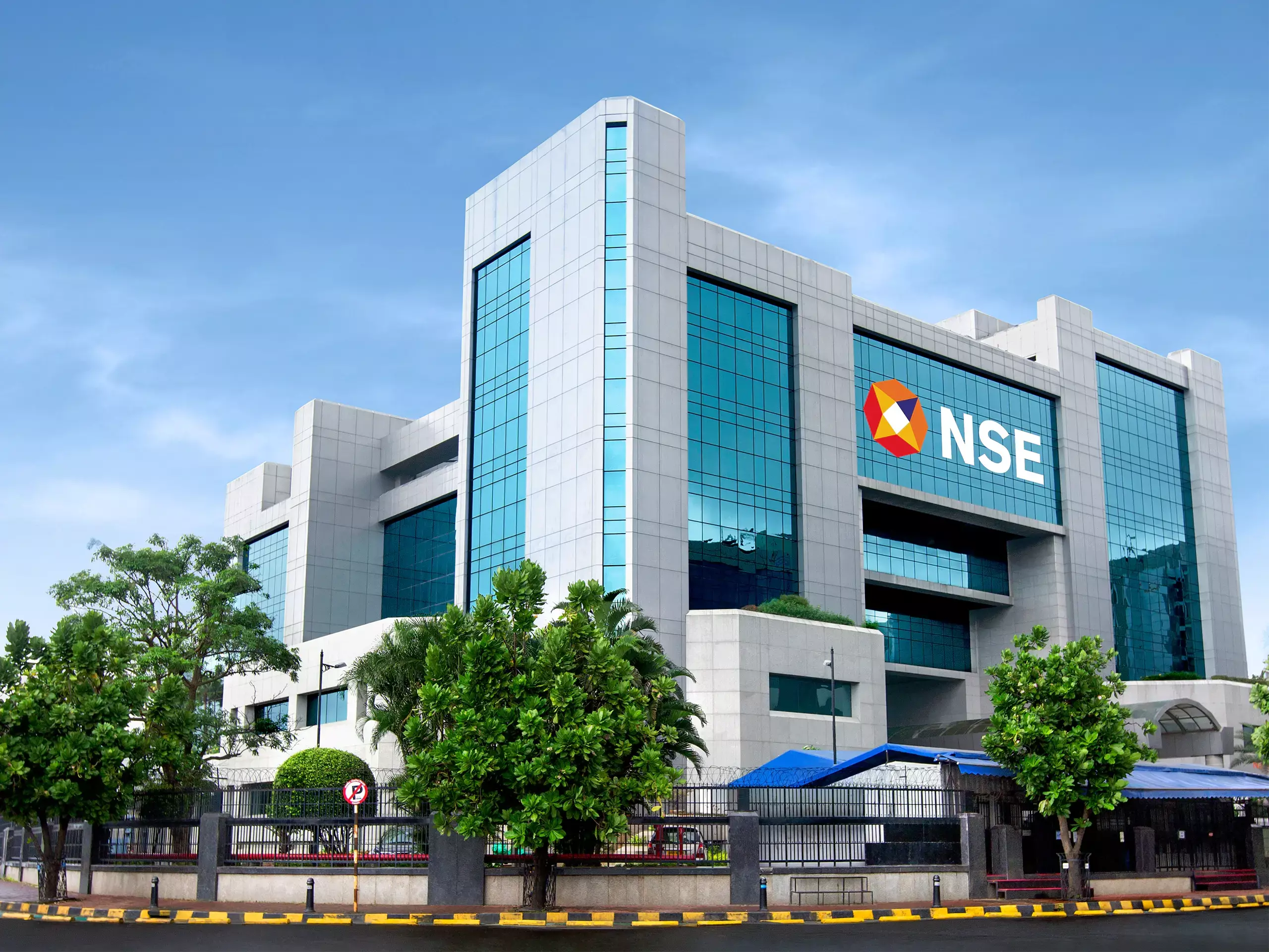 9 കോടി പിന്നിട്ട് എന്‍എസ്ഇയിലെ നിക്ഷേപകര്‍