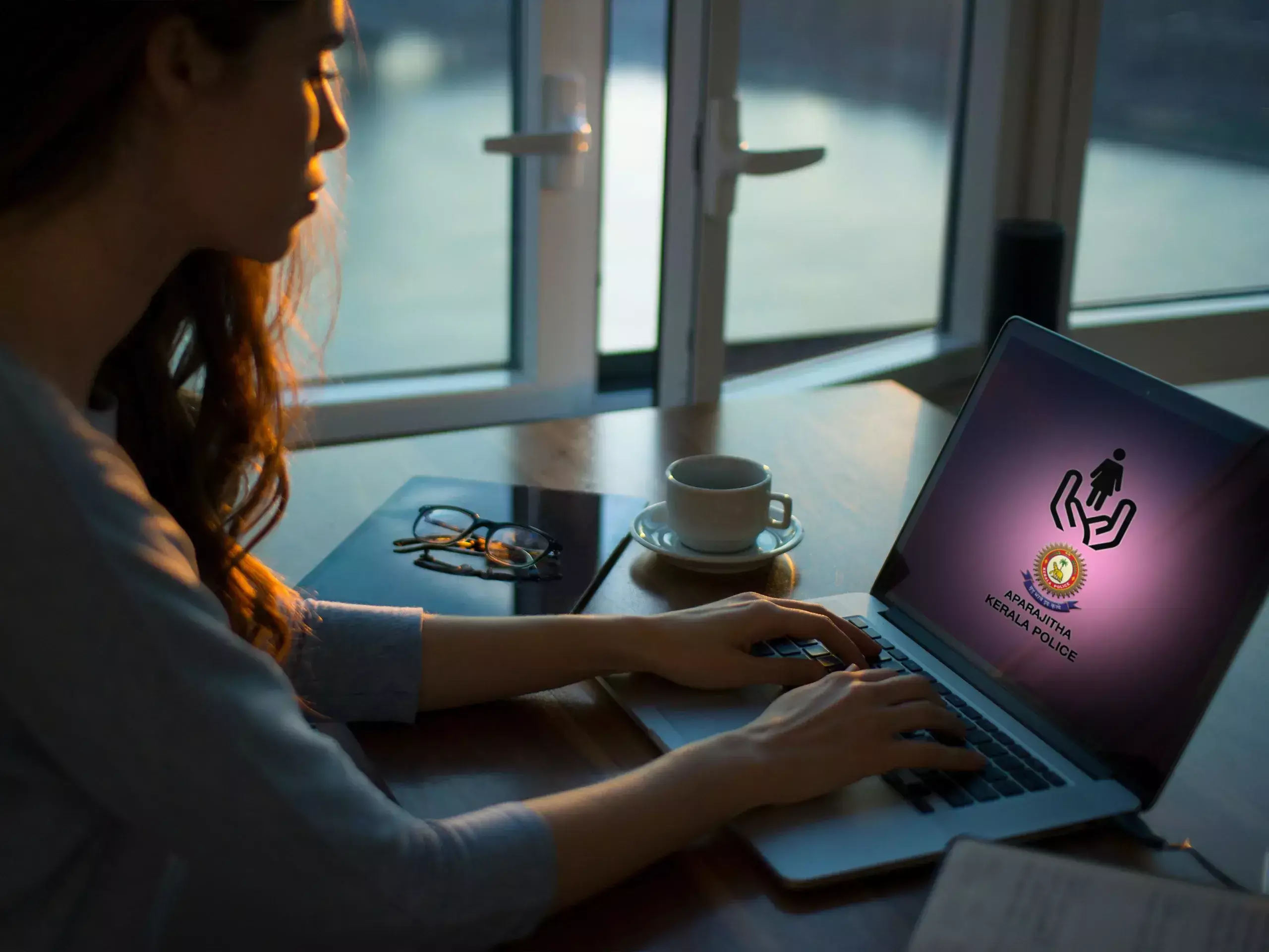 dont be afraid kerala police is on guard (aparajita online, kerala police) dont be afraid kerala police is on guard (aparajita online, kerala police)