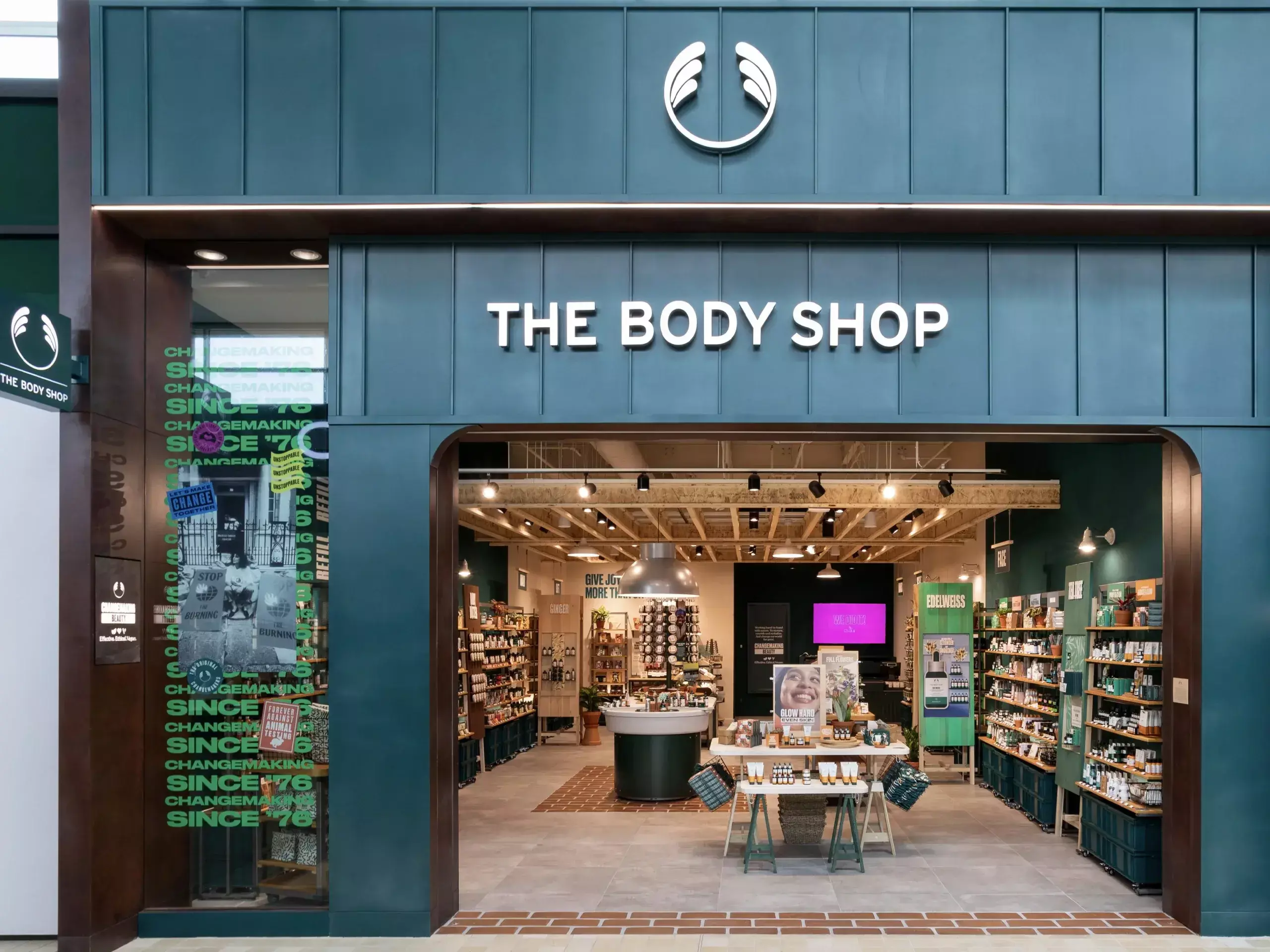 the body shop closes all us based stores after filing for bankruptcy