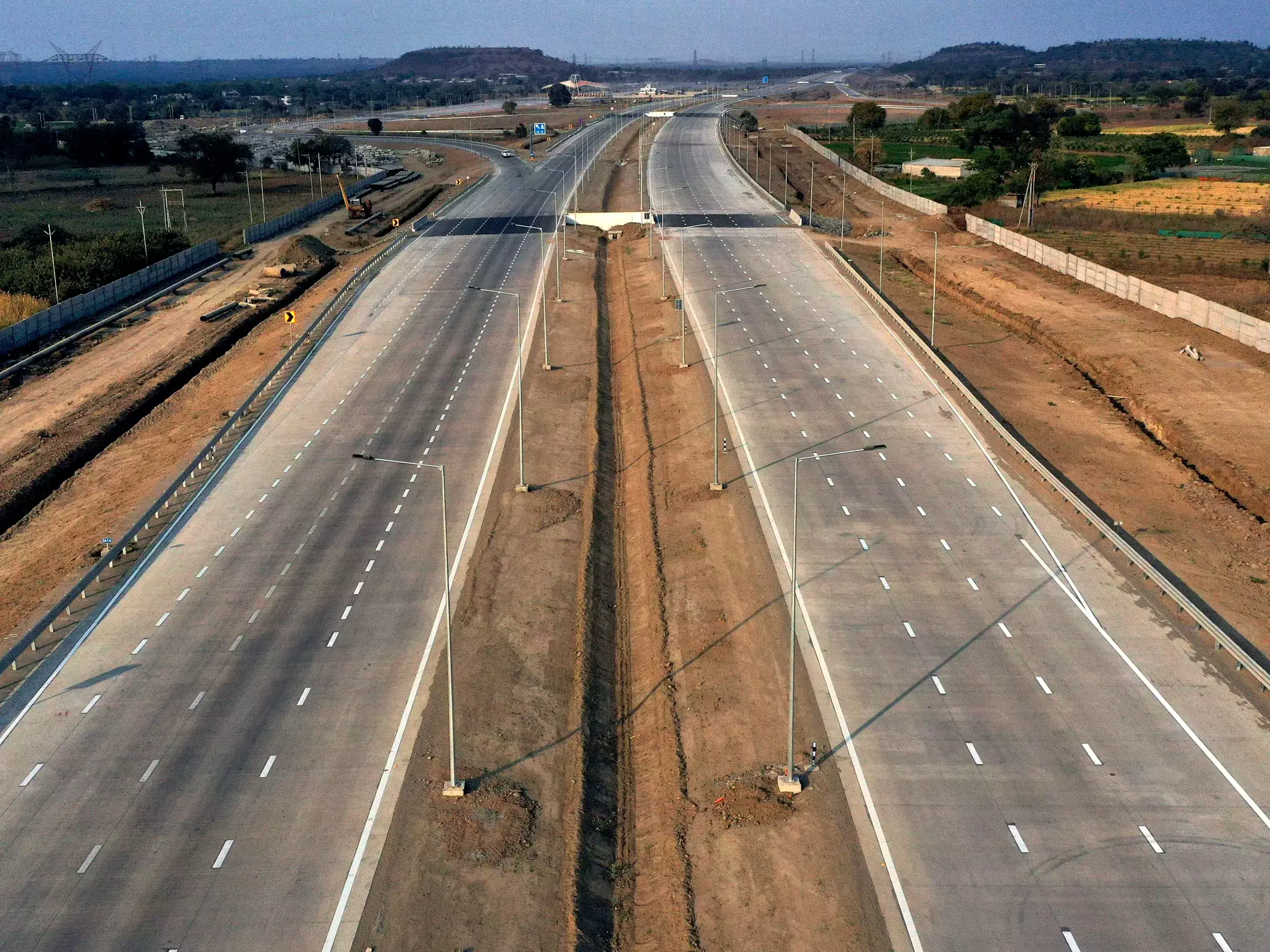 റോഡ് വേ സൊല്യൂഷന്‍സ്   ആയിരംകോടി രൂപ സമാഹരിക്കും