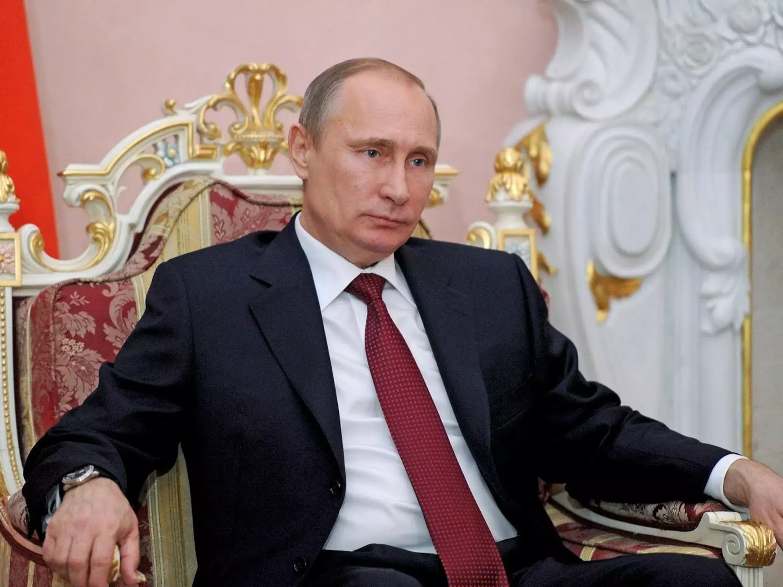 no opponents, 6 more years of putins dictatorship