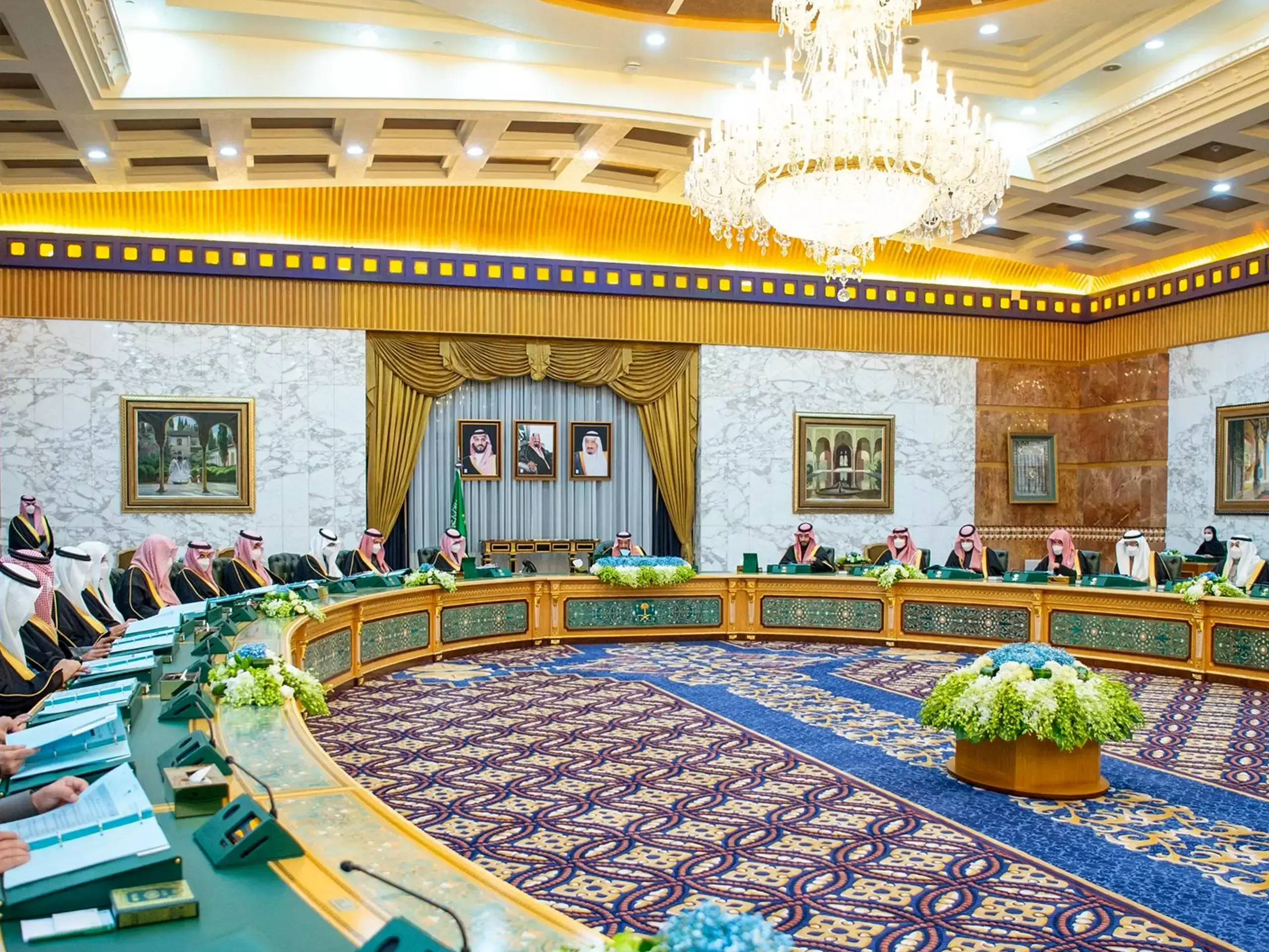 പൊതുമേഖല സ്ഥാപനങ്ങൾക്ക് നിക്ഷേപ പദ്ധതികളിൽ പങ്കാളികളാകാൻ സൗദി ക്യാബിനറ്റിൻറെ അനുമതി