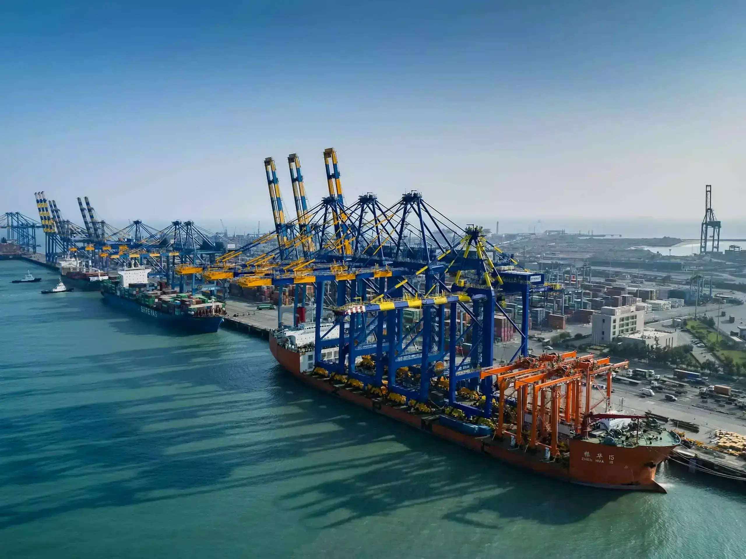 ചരക്ക് കൈകാര്യം ചെയ്യലില്‍ റെക്കോര്‍ഡ് നേട്ടവുമായി അദാനി പോര്‍ട്‌സ്