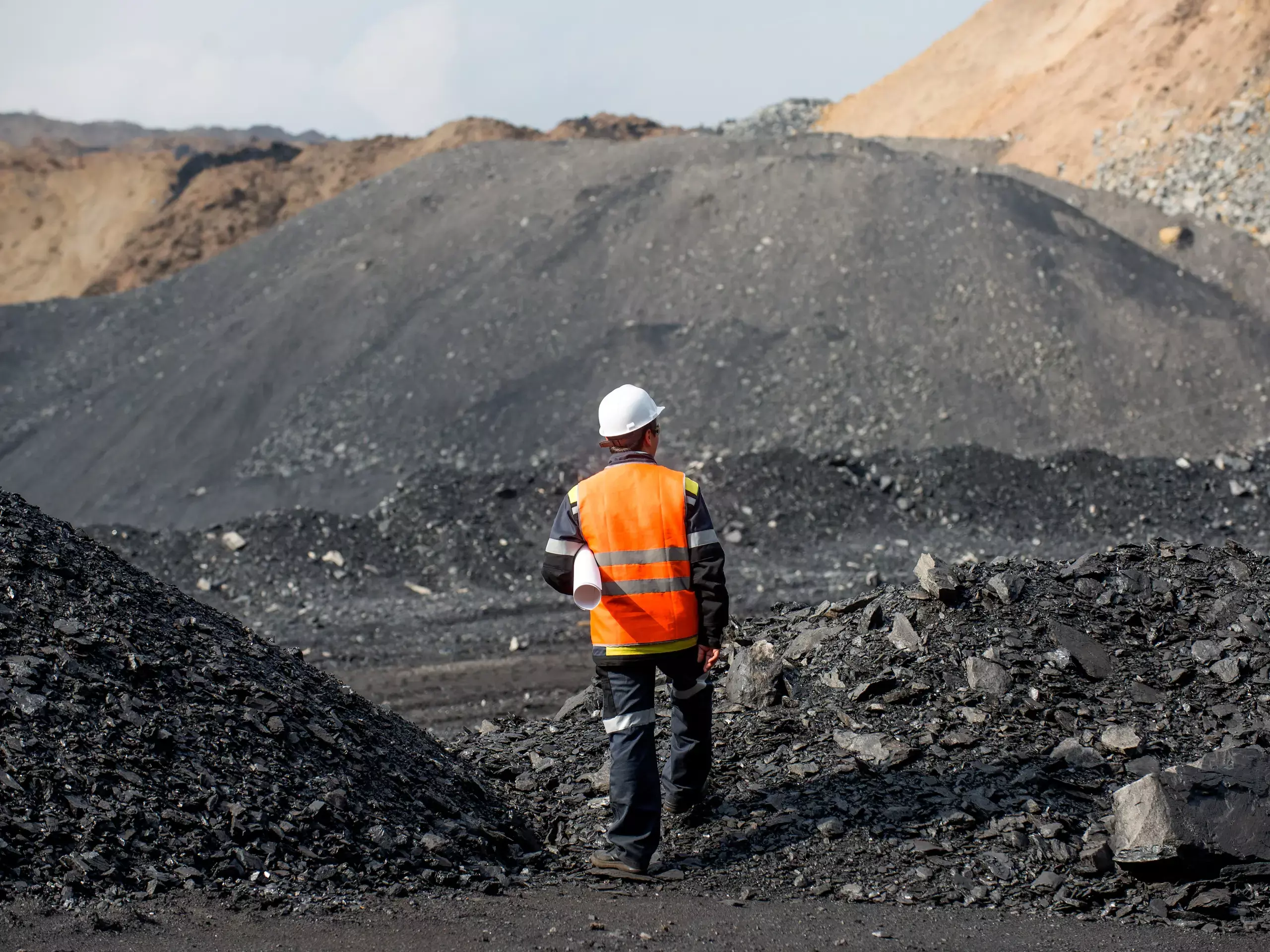 കോള്‍ ഇന്ത്യയുടെ ഉല്‍പ്പാദനത്തില്‍ 10% വര്‍ധന