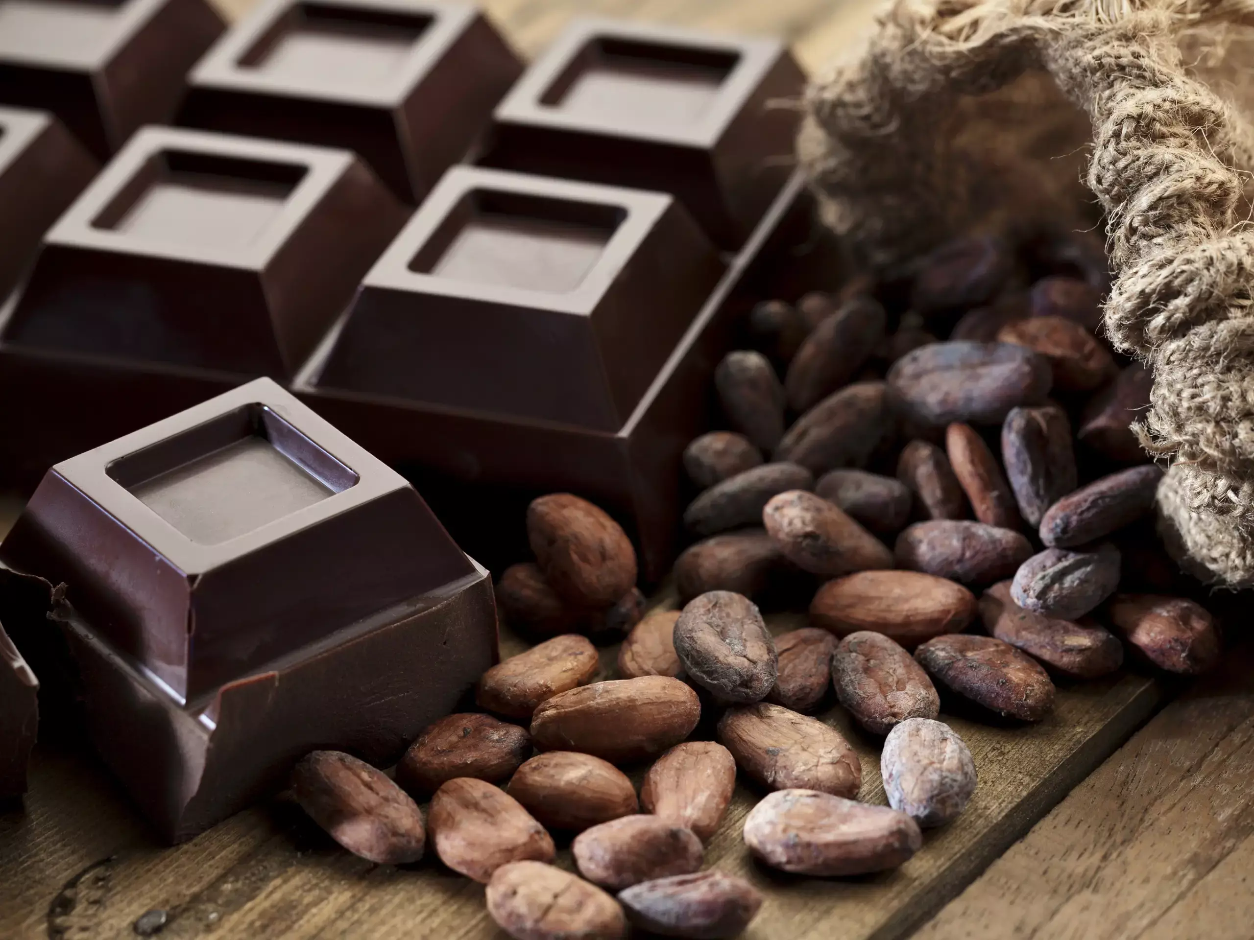 ചോക്ലേറ്റ് ഇനി അത്ര മധുരിക്കില്ല; കൊക്കോ, പഞ്ചസാര വിലയില്‍ വര്‍ധന