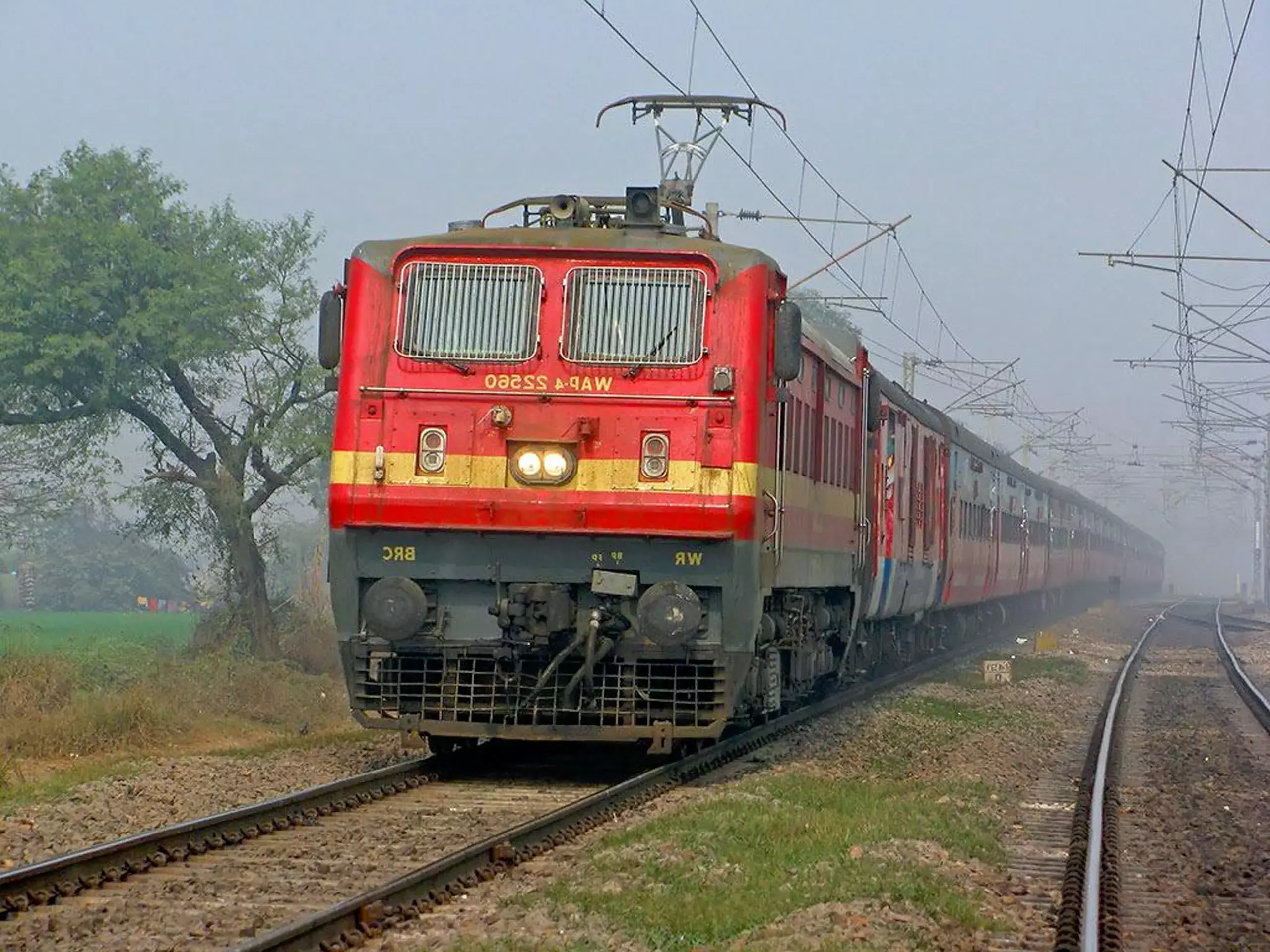 പിഴ ഇനത്തില്‍ സെന്‍ട്രല്‍ റെയില്‍വേക്ക് ലഭിച്ചത് 300 കോടി രൂപ